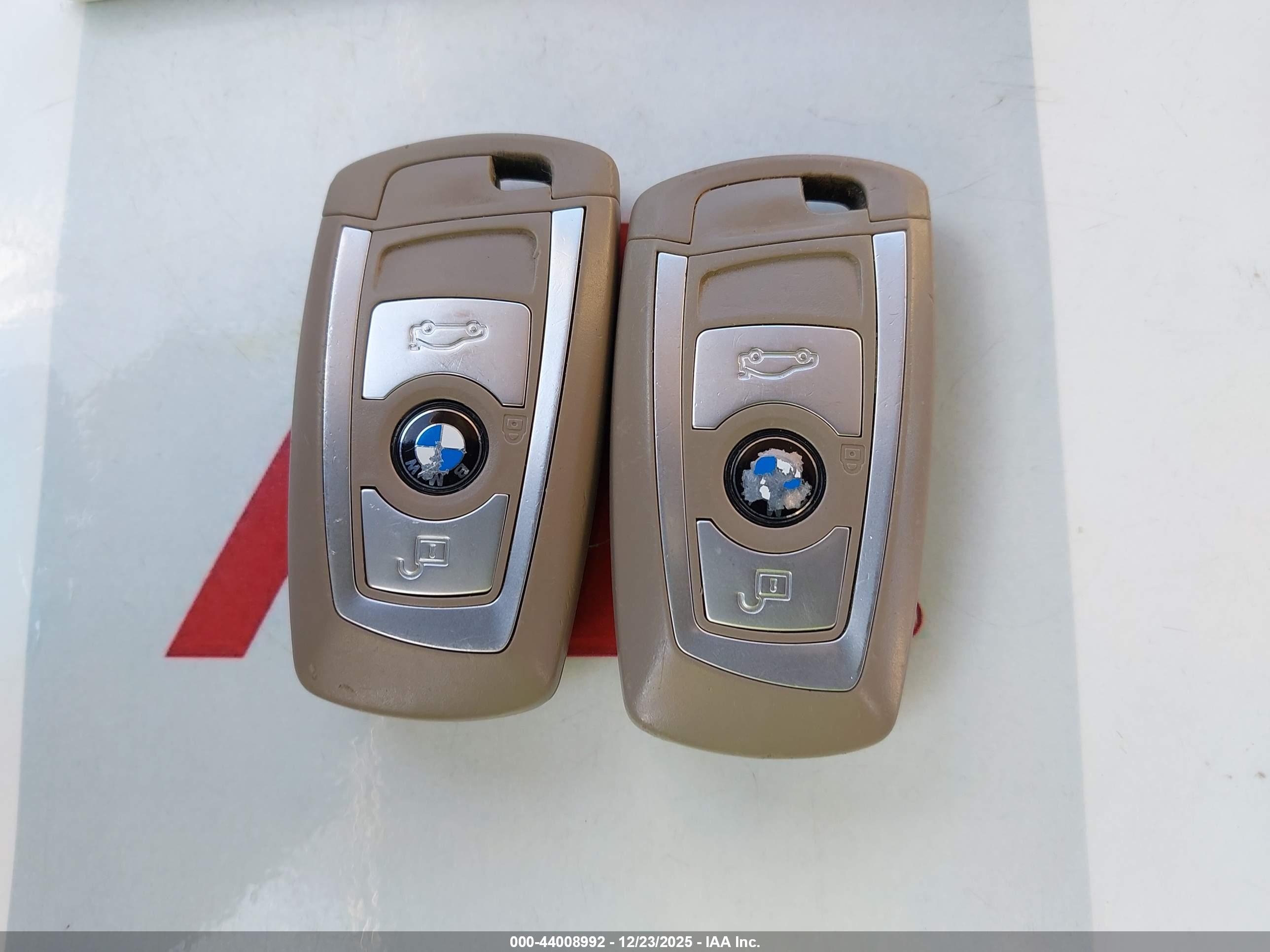 BMW 328I image 11