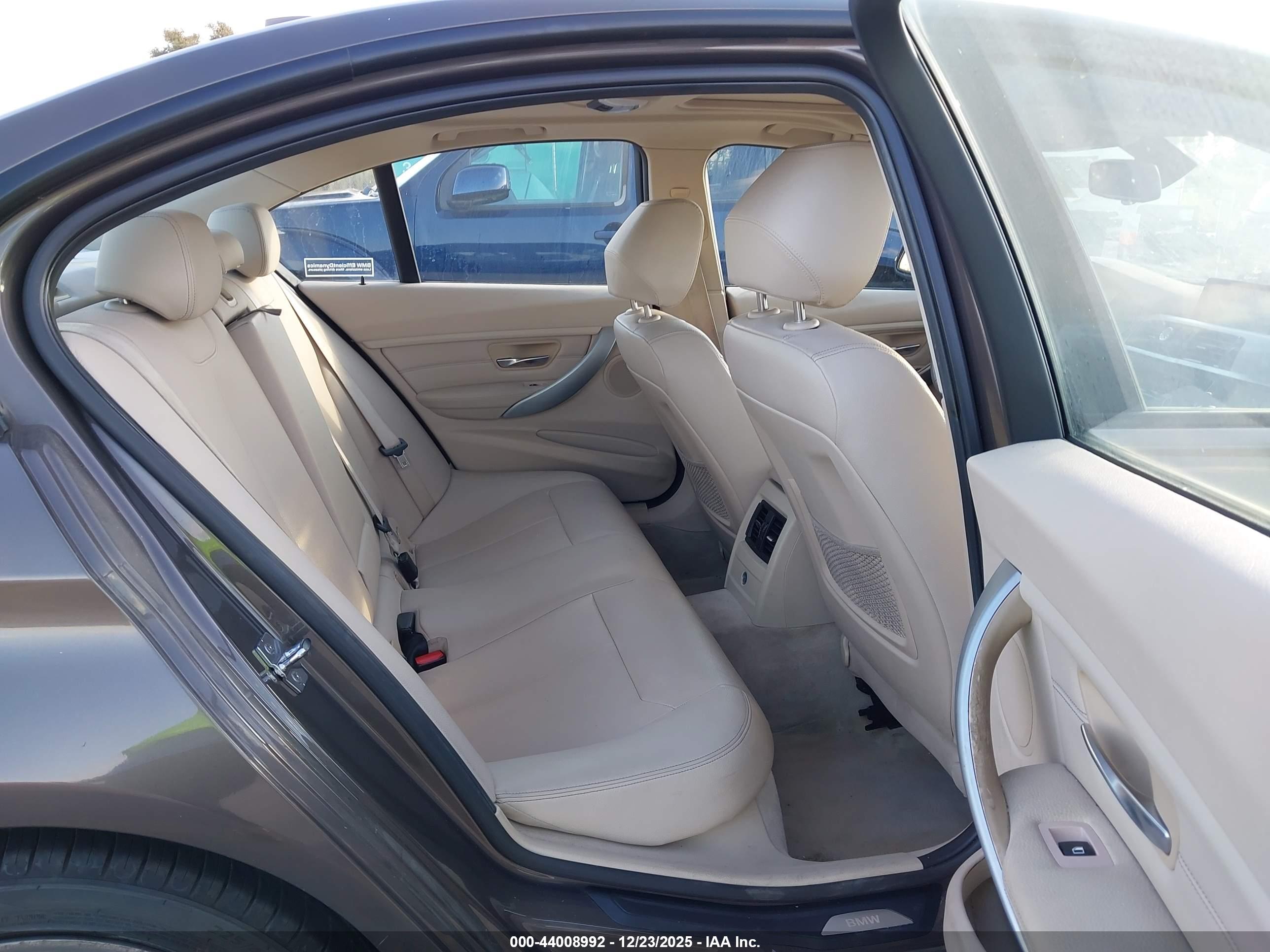 BMW 328I image 8