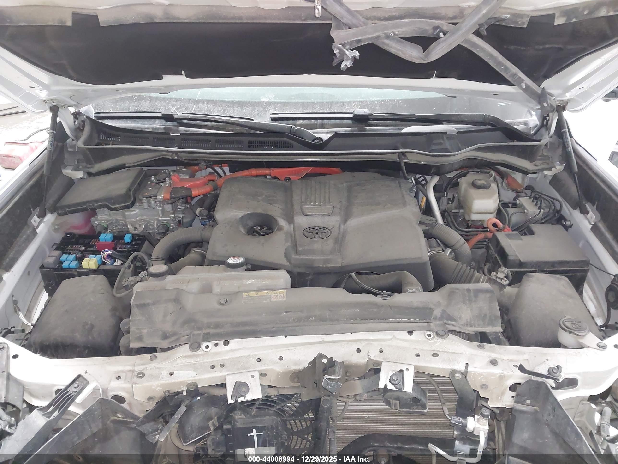 TOYOTA SEQUOIA image 10