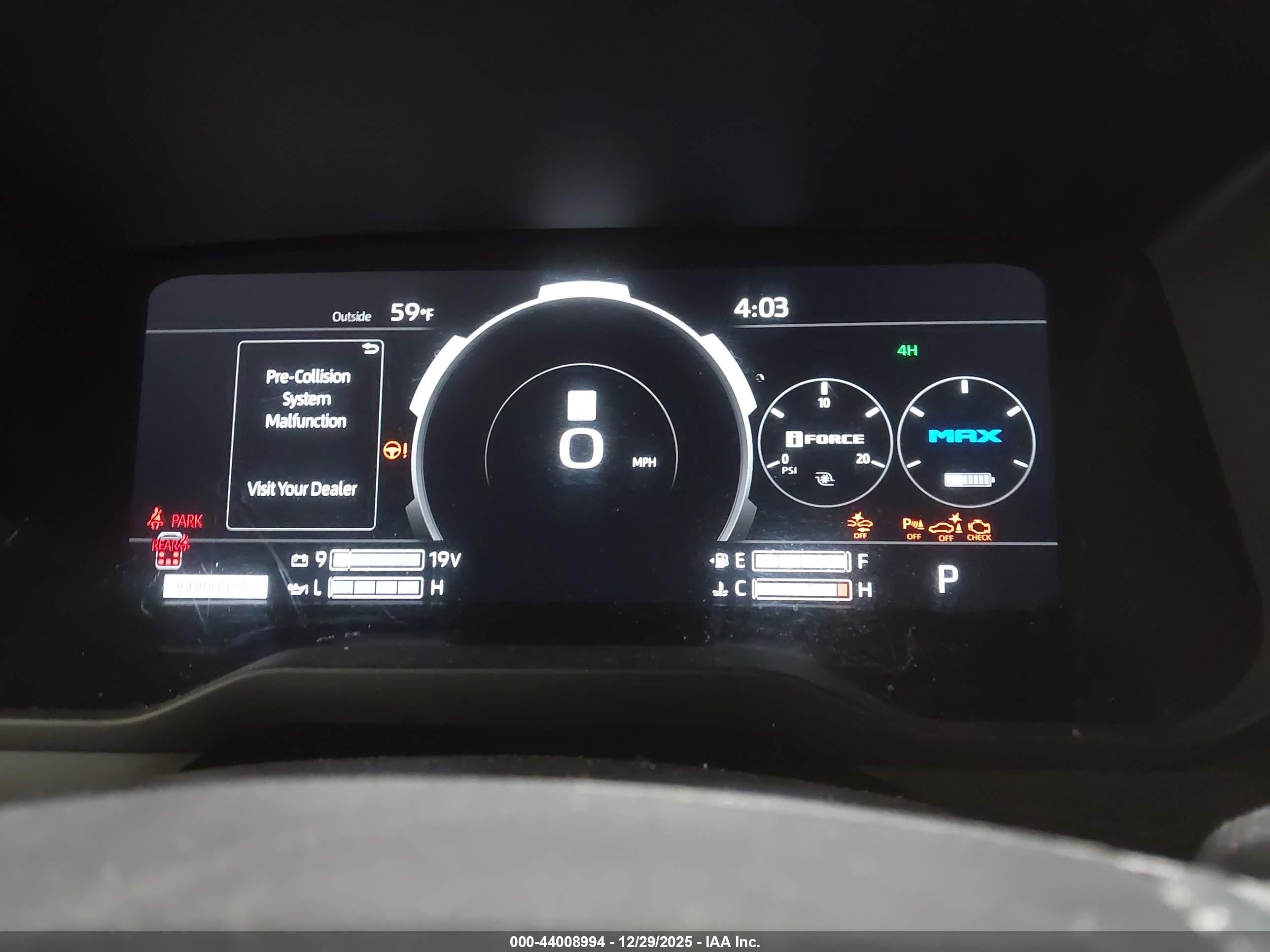 TOYOTA SEQUOIA image 7