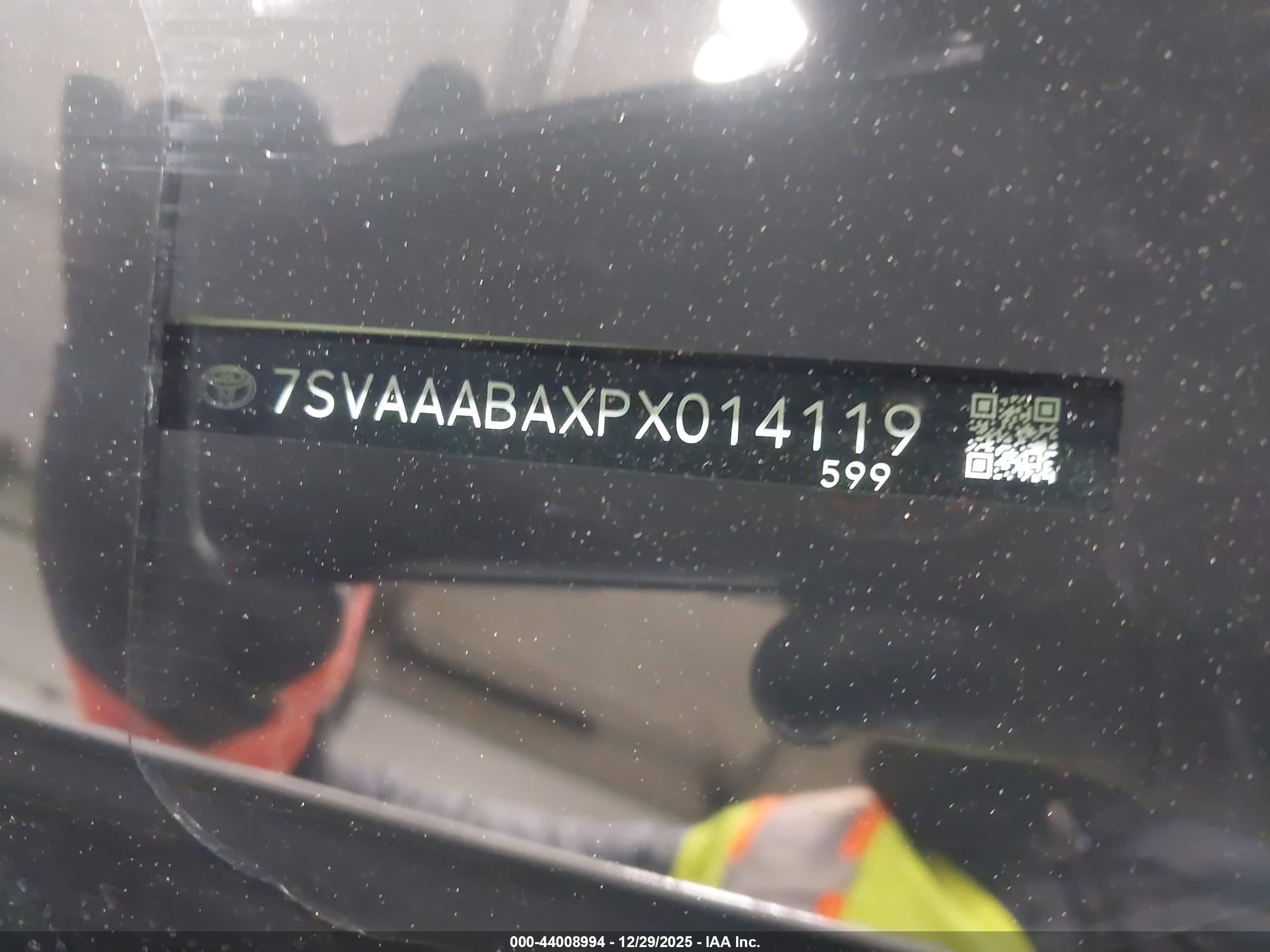 TOYOTA SEQUOIA image 9