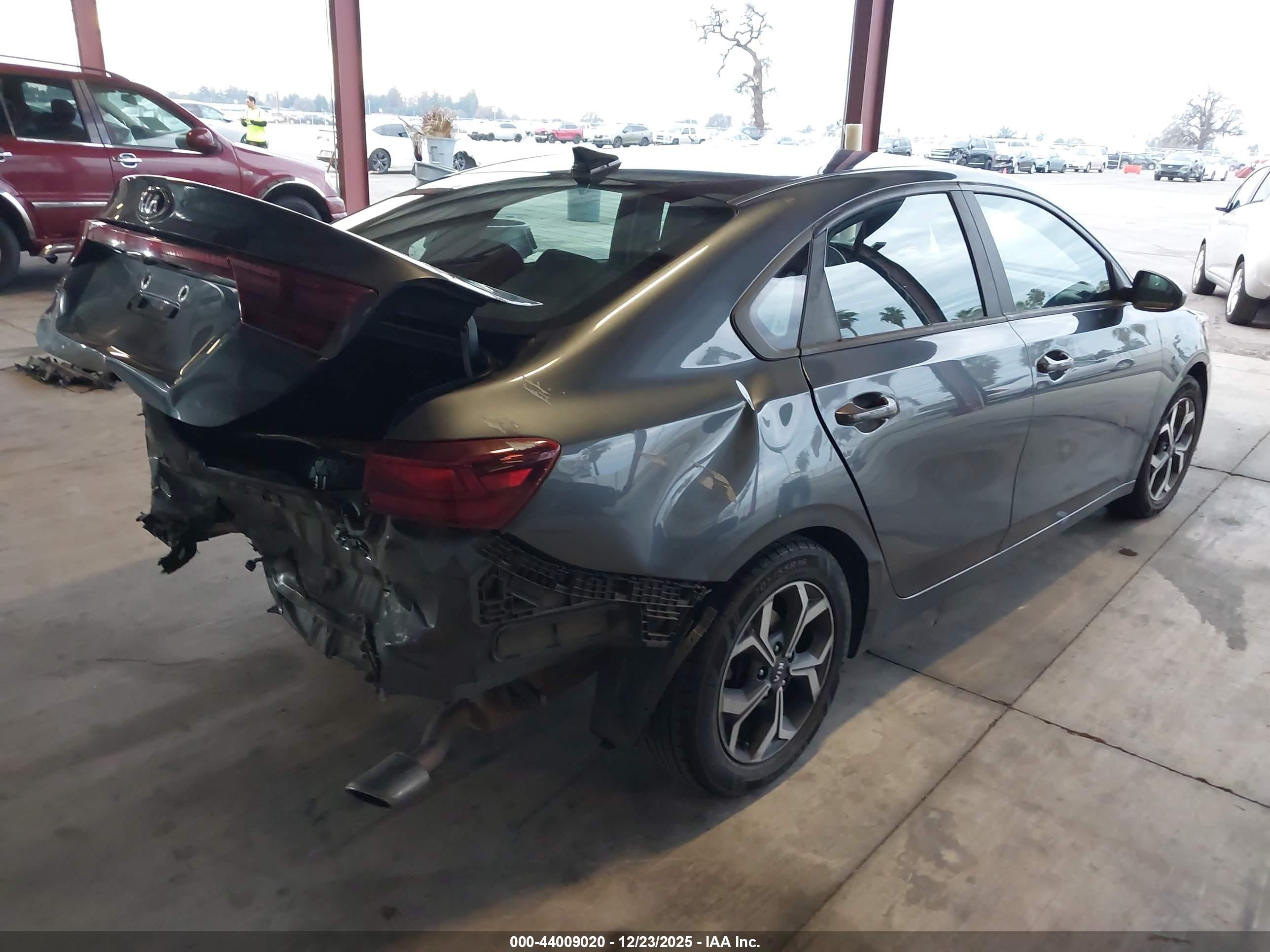 KIA FORTE image 4