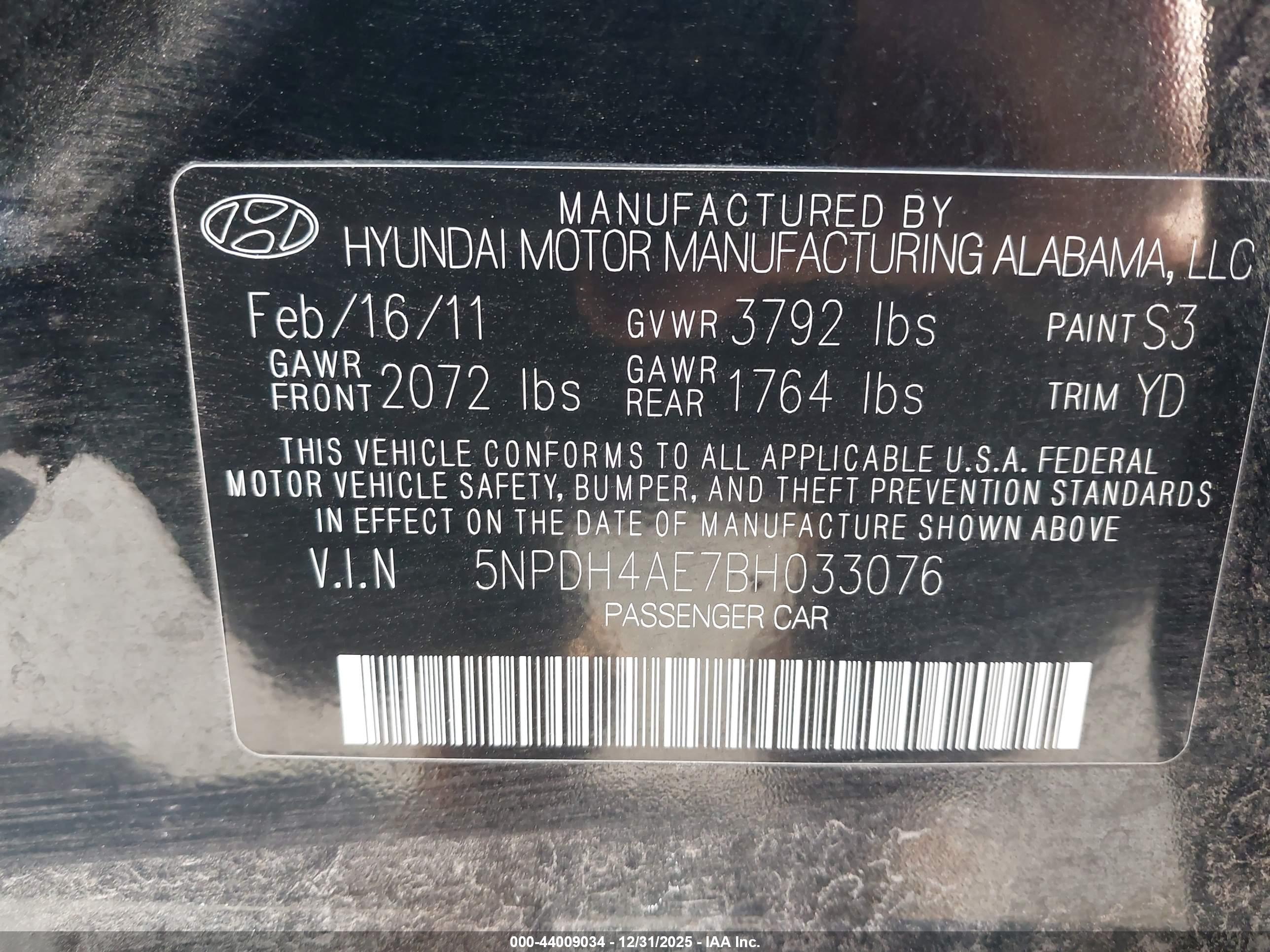 HYUNDAI ELANTRA image 9