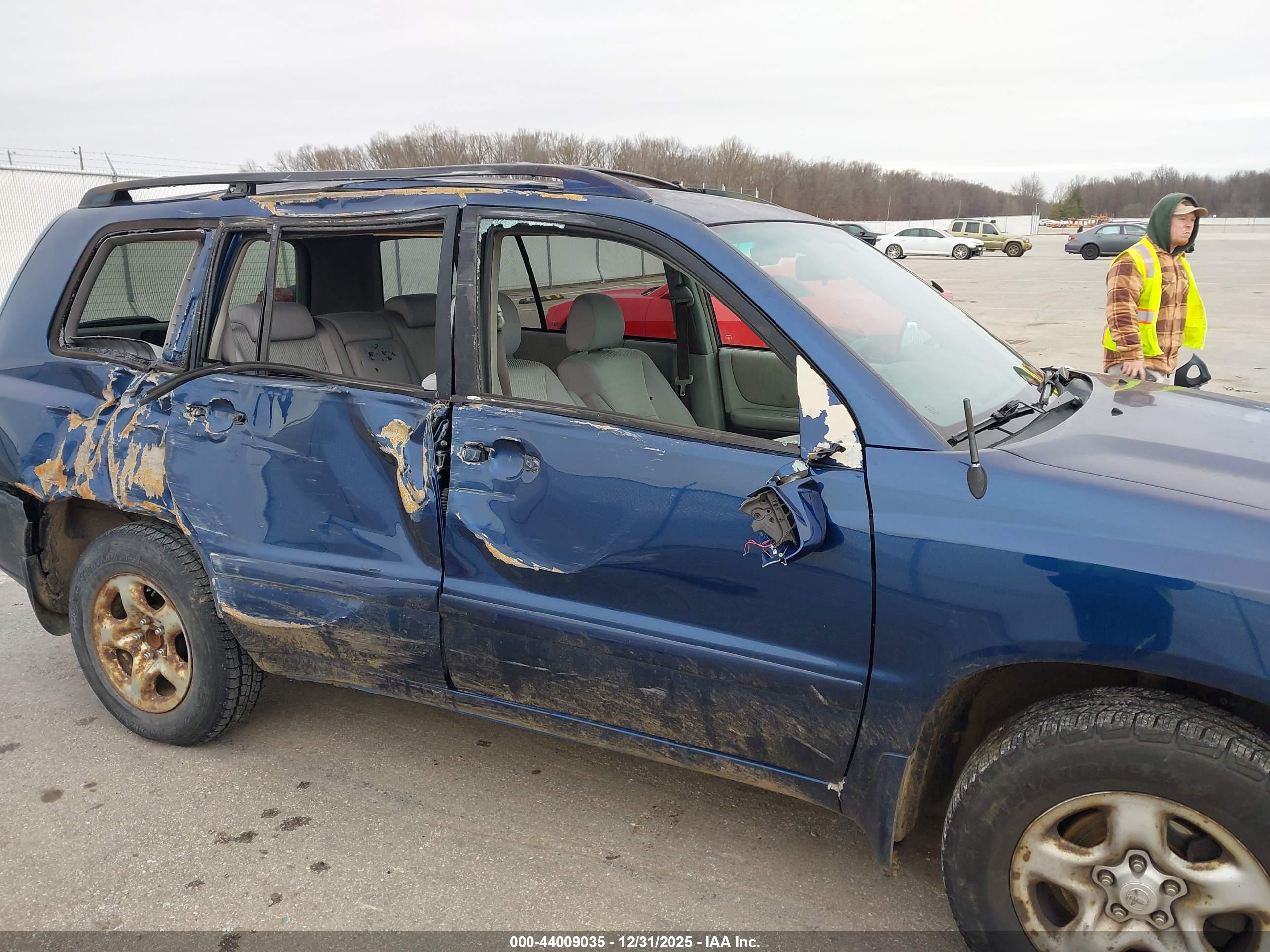 TOYOTA HIGHLANDER image 6