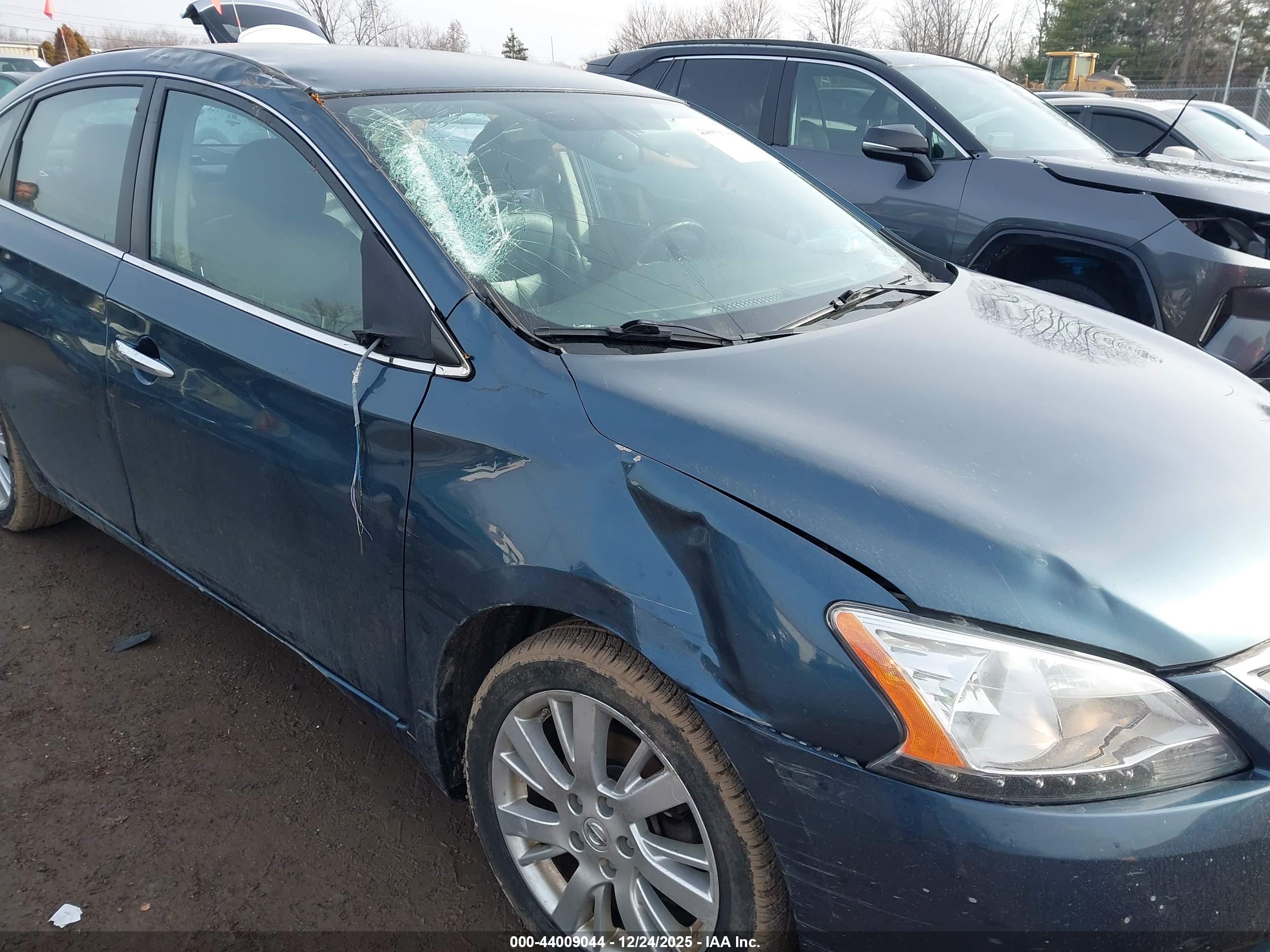 NISSAN SENTRA image 6