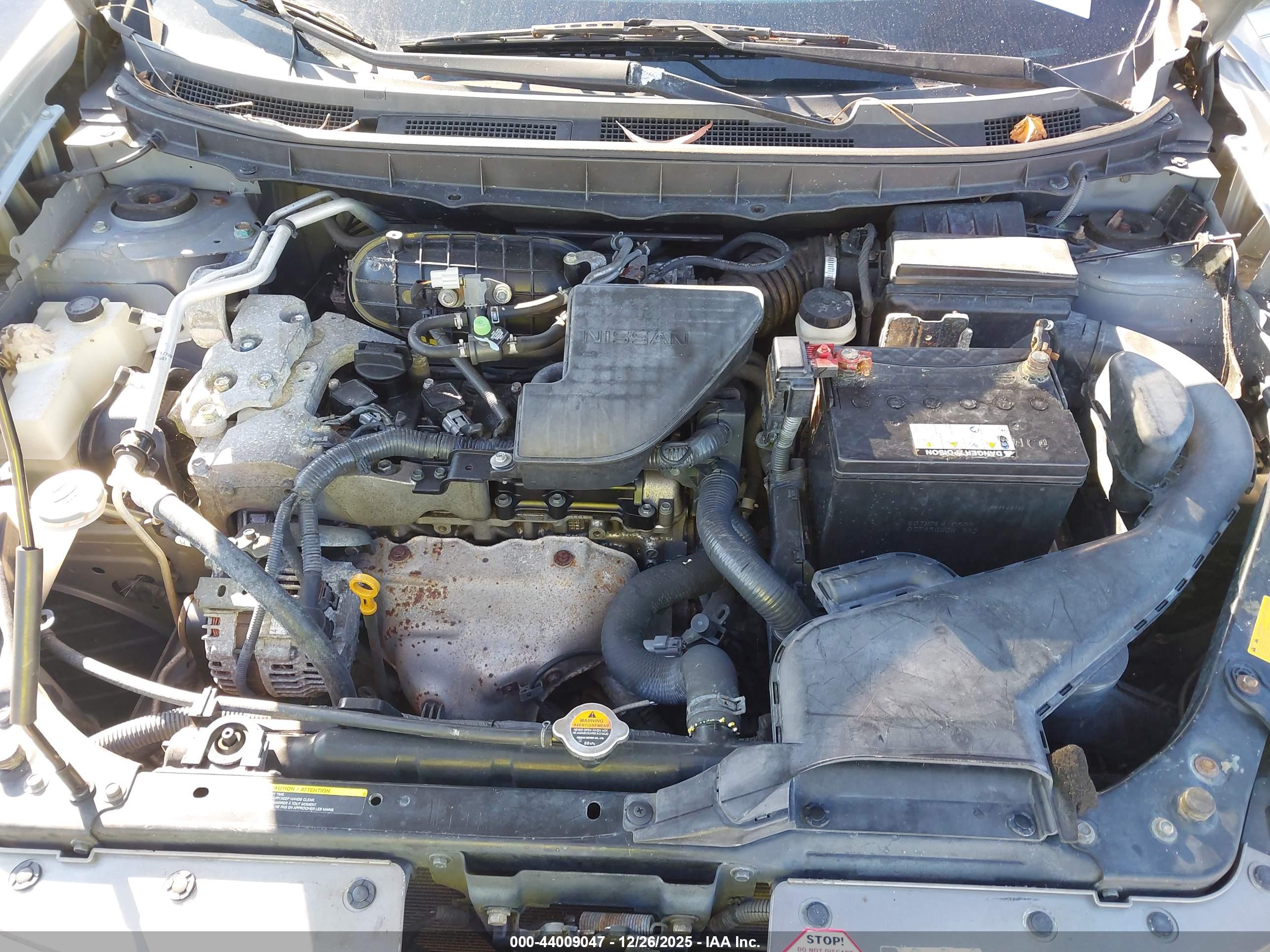 NISSAN ROGUE image 10