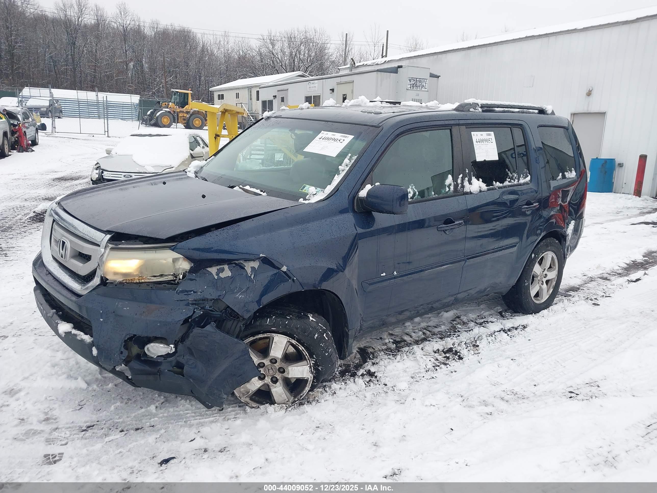 HONDA PILOT image 2