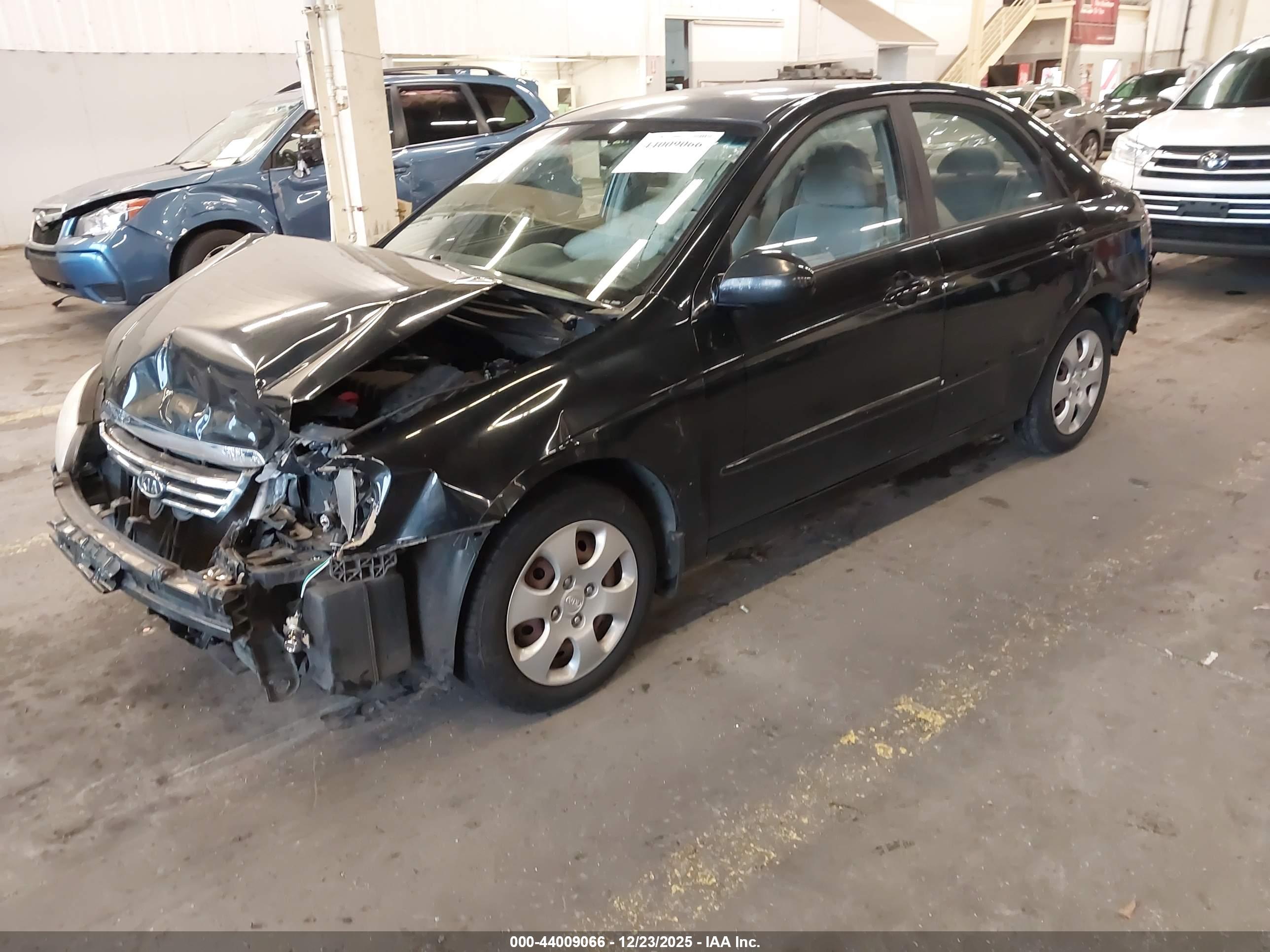 KIA SPECTRA image 2