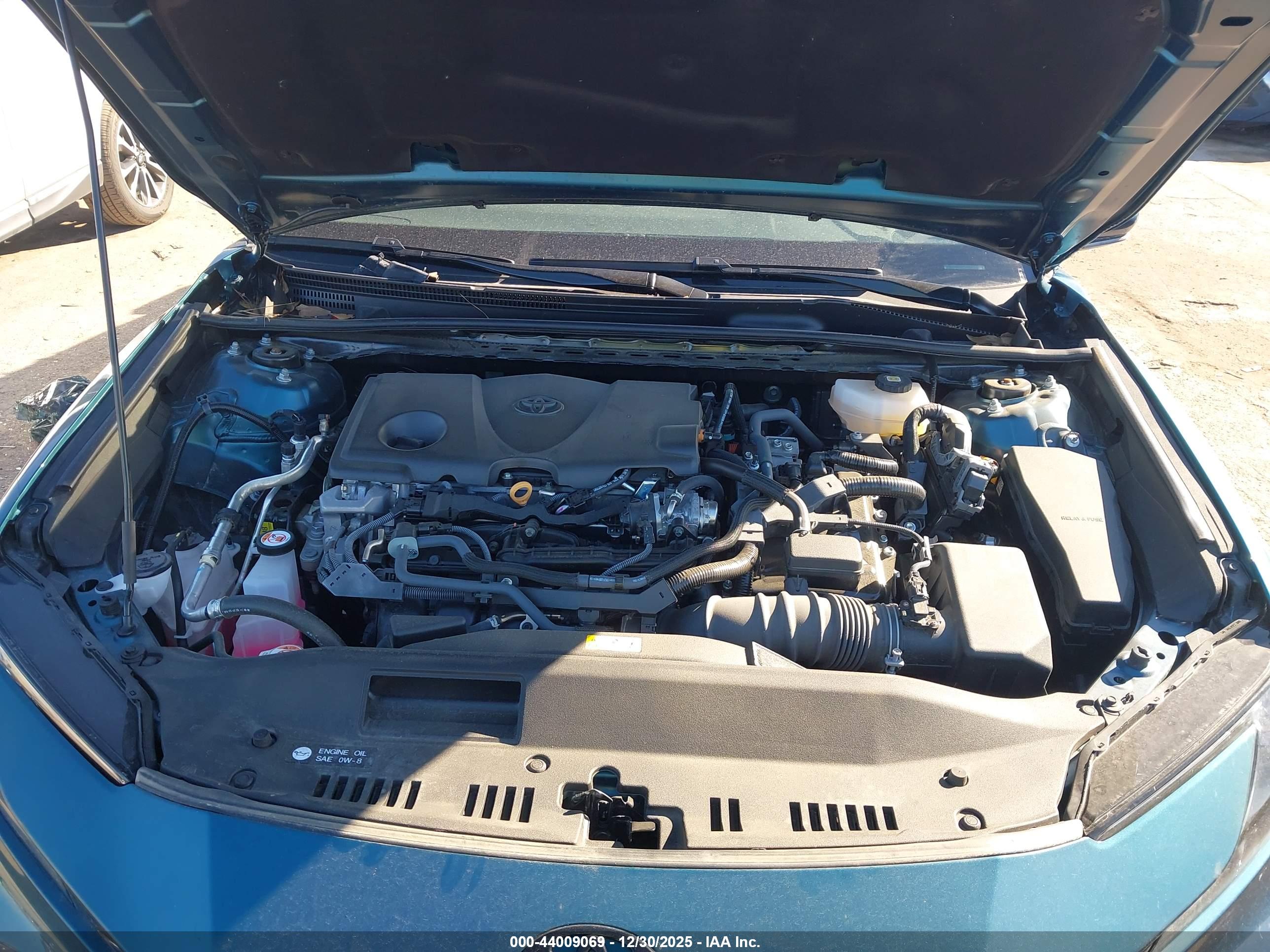 TOYOTA CAMRY image 10