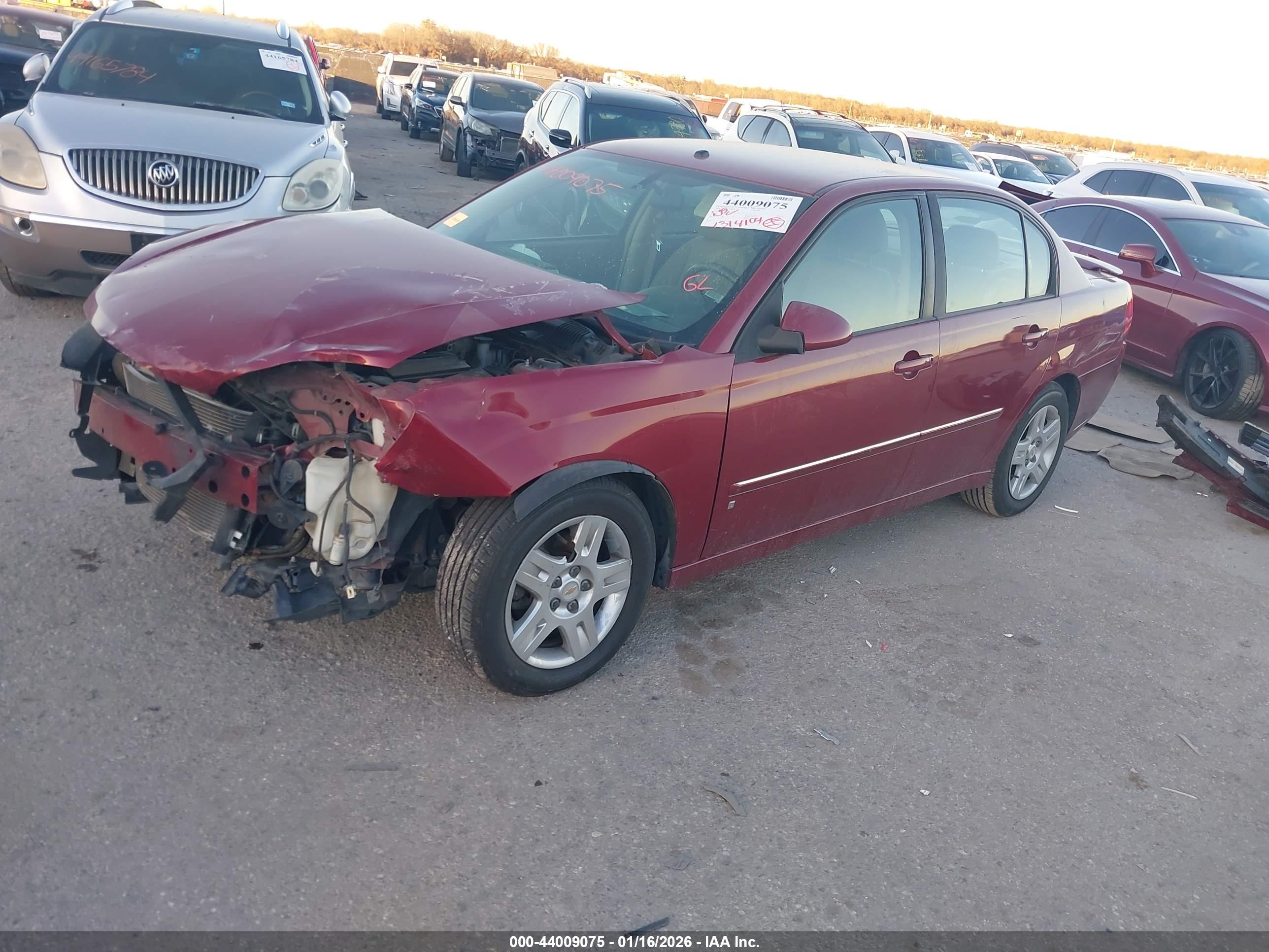 CHEVROLET MALIBU image 2