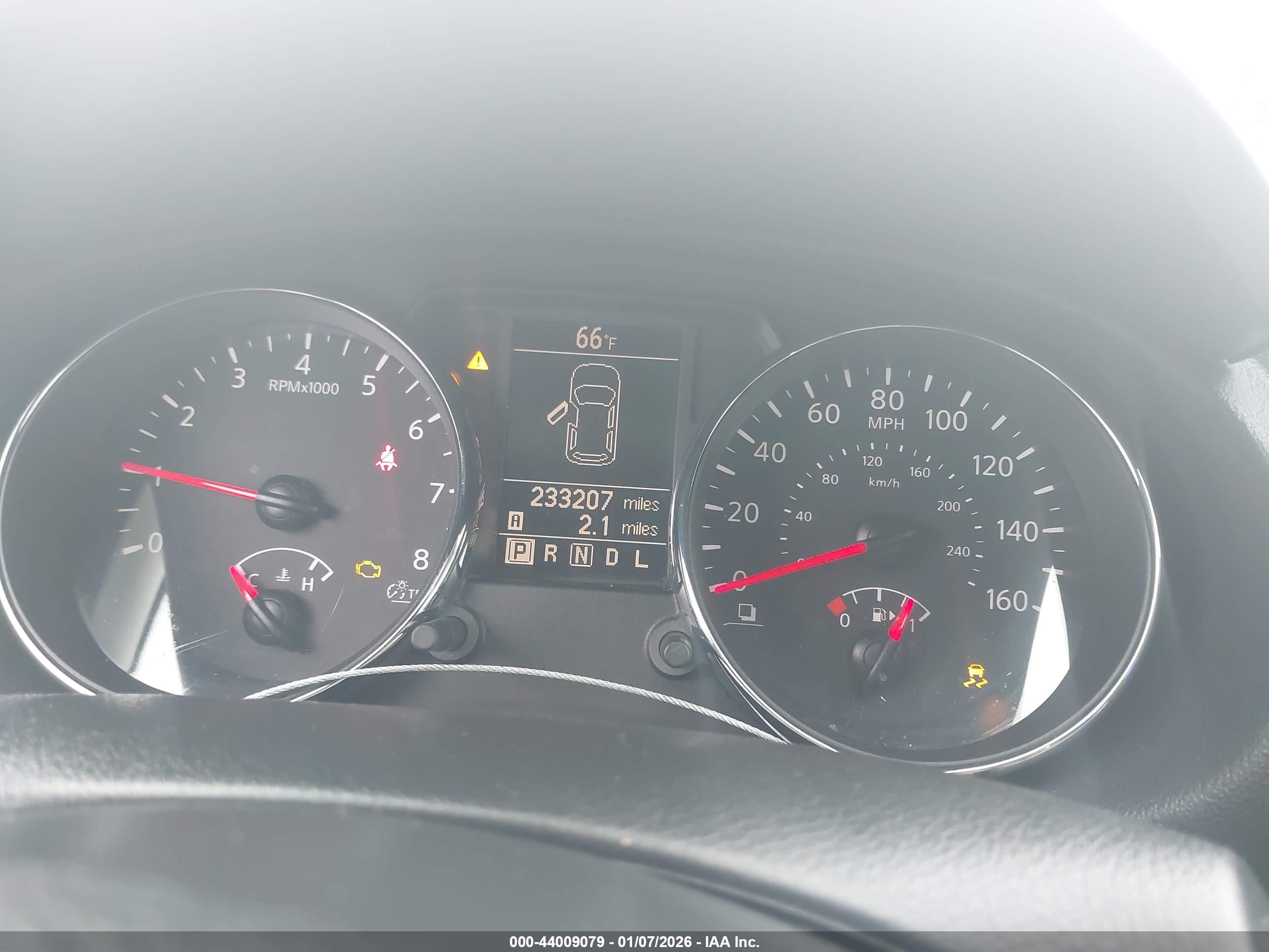 NISSAN ROGUE image 7