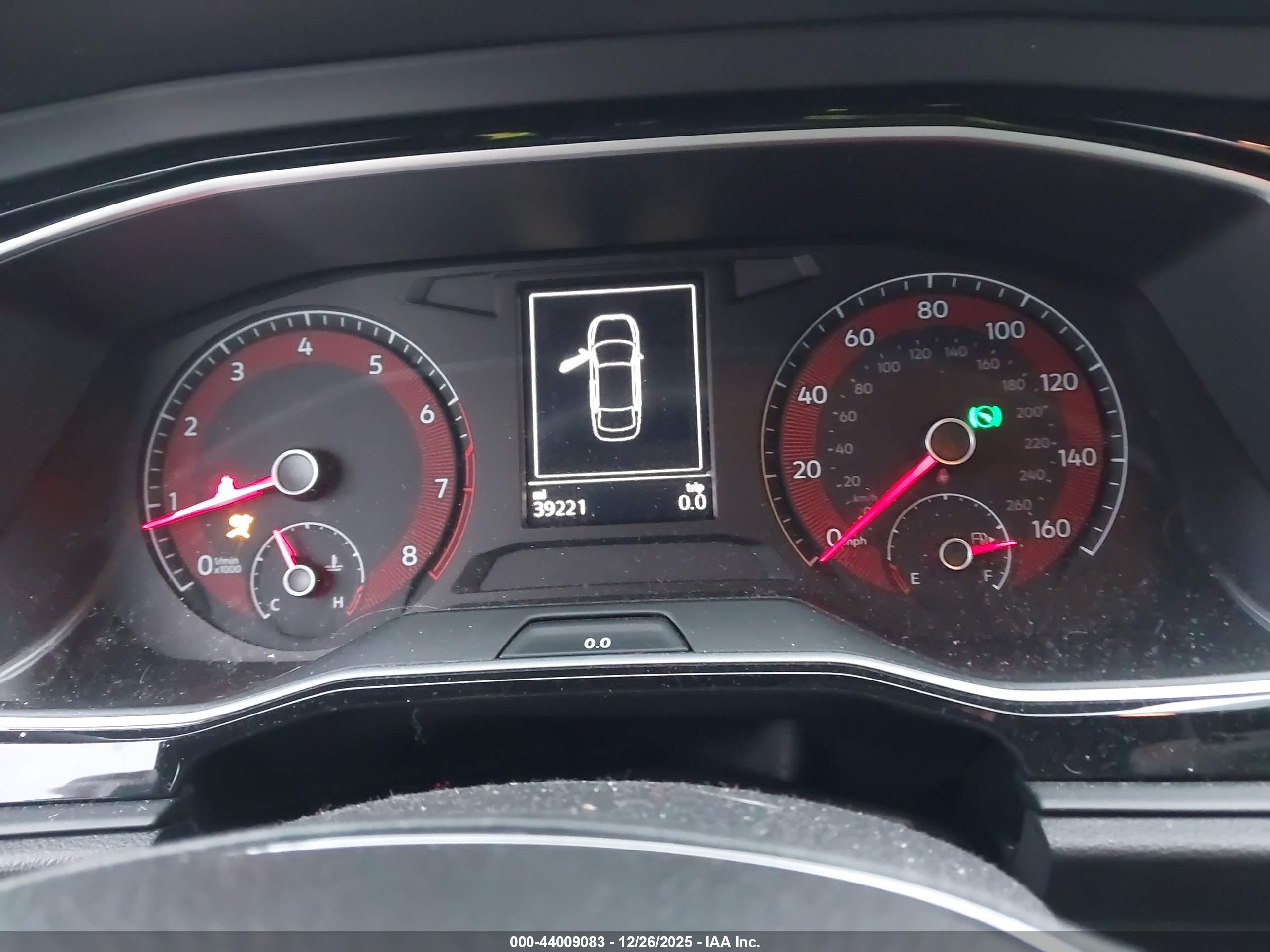 VOLKSWAGEN JETTA image 7