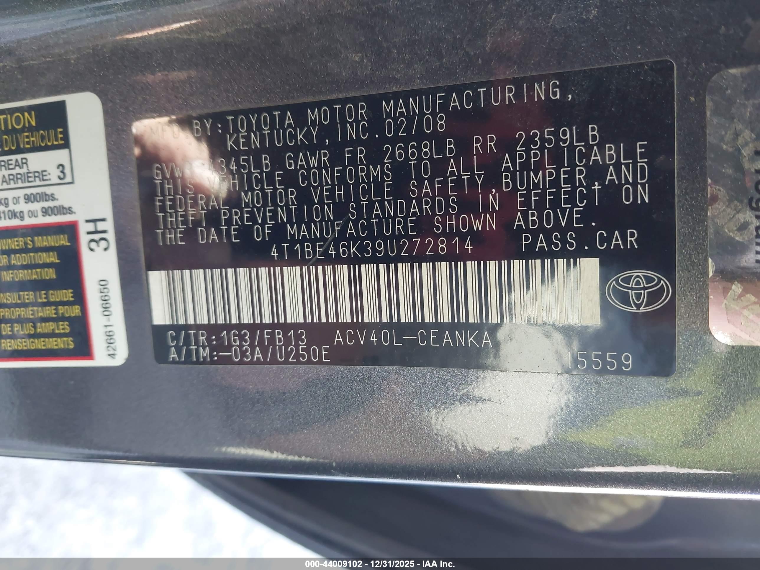 TOYOTA CAMRY image 9
