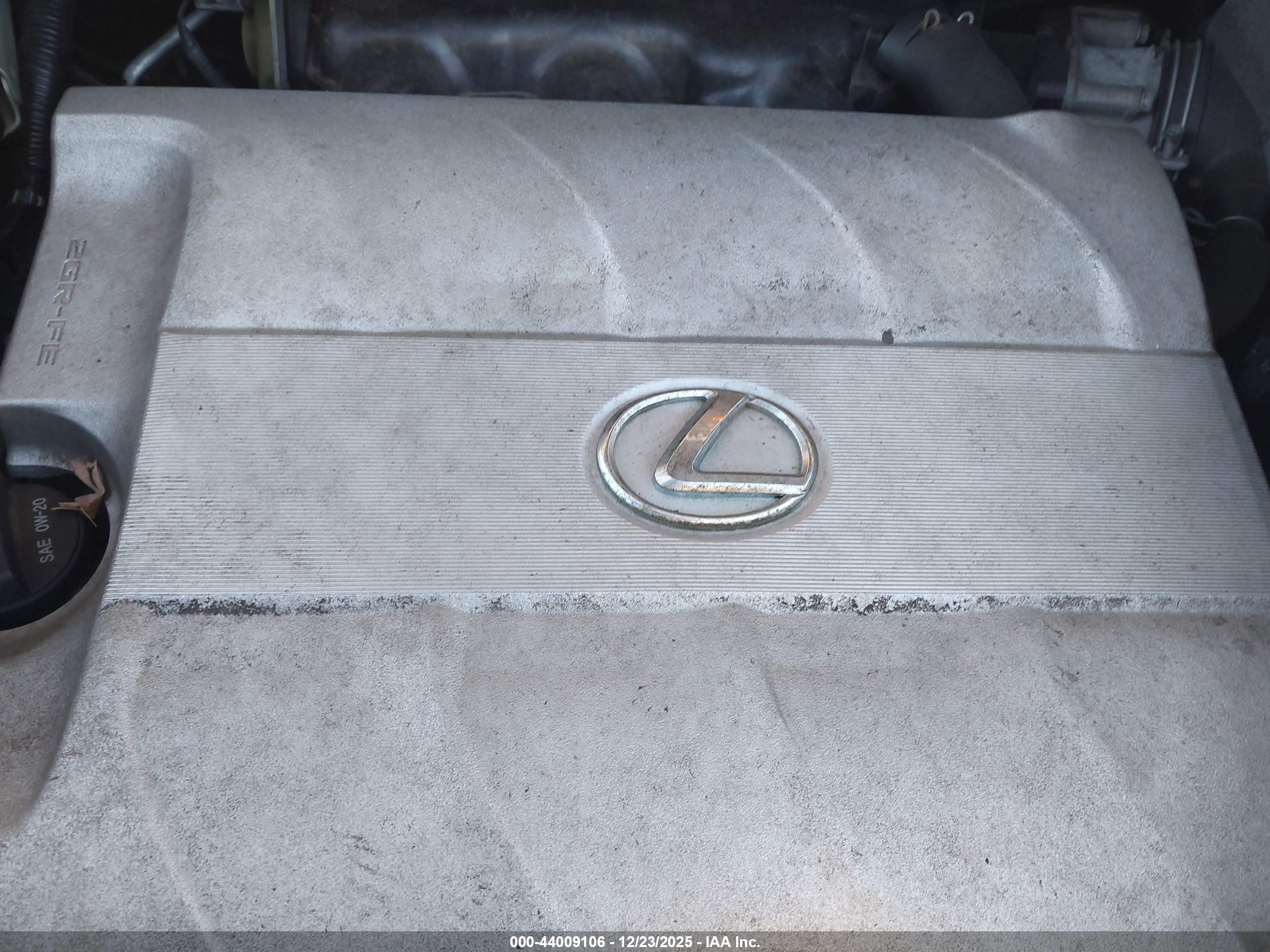 LEXUS RX image 10