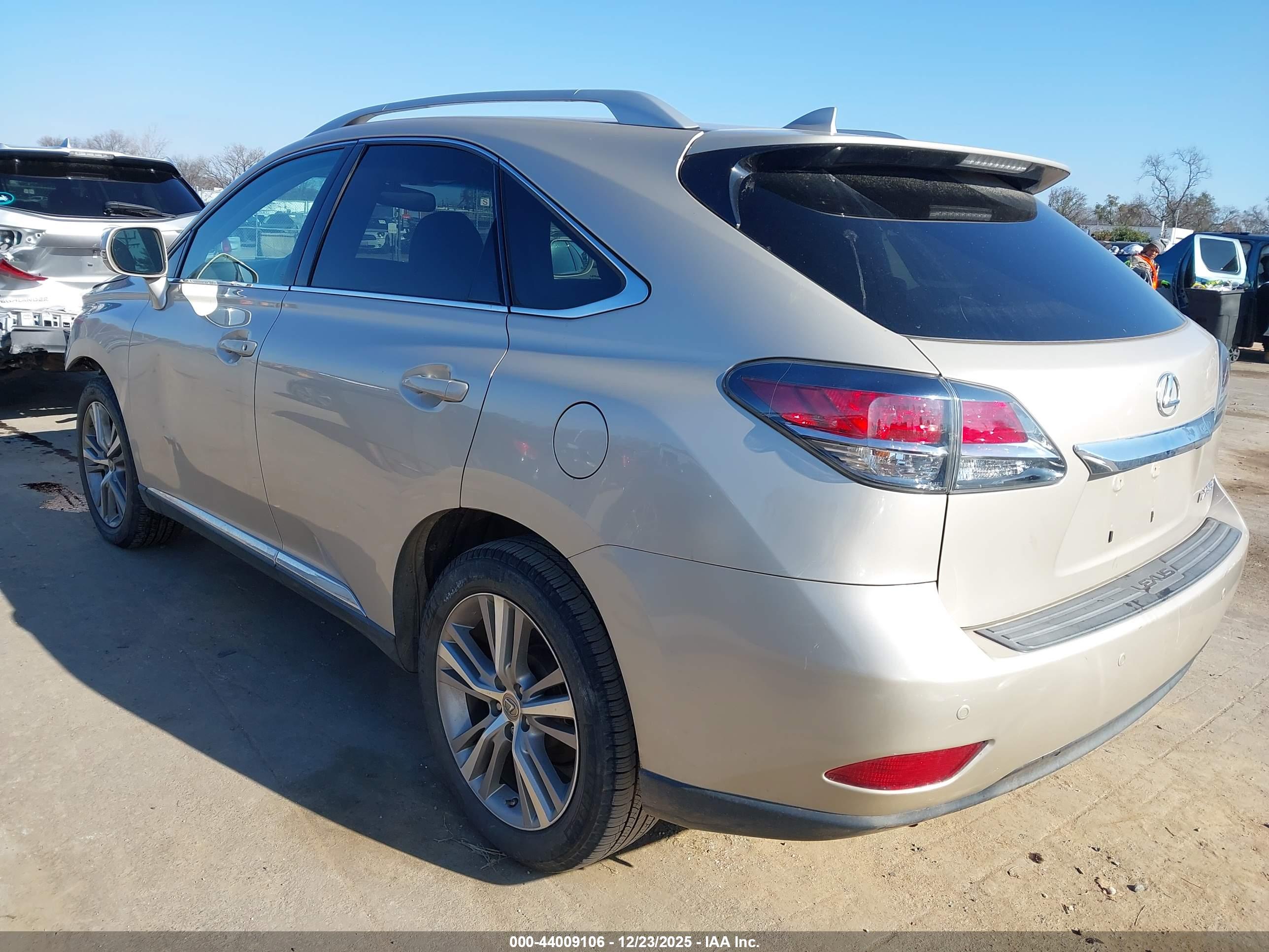 LEXUS RX image 3