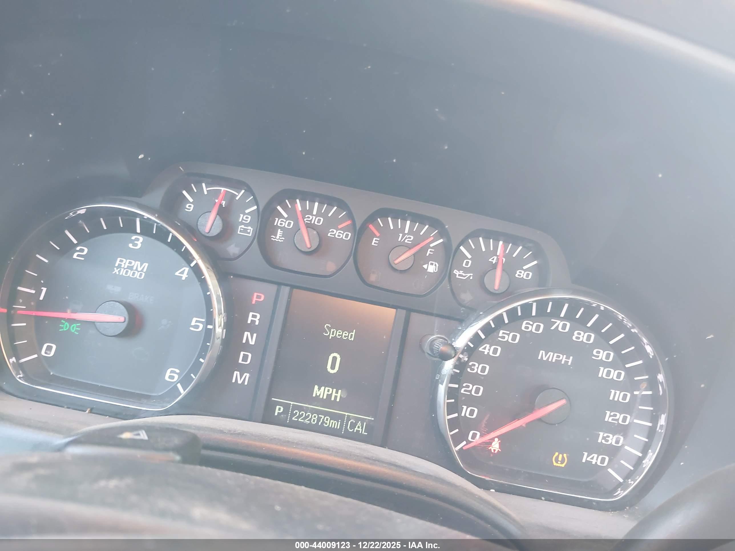 CHEVROLET SILVERADO image 7