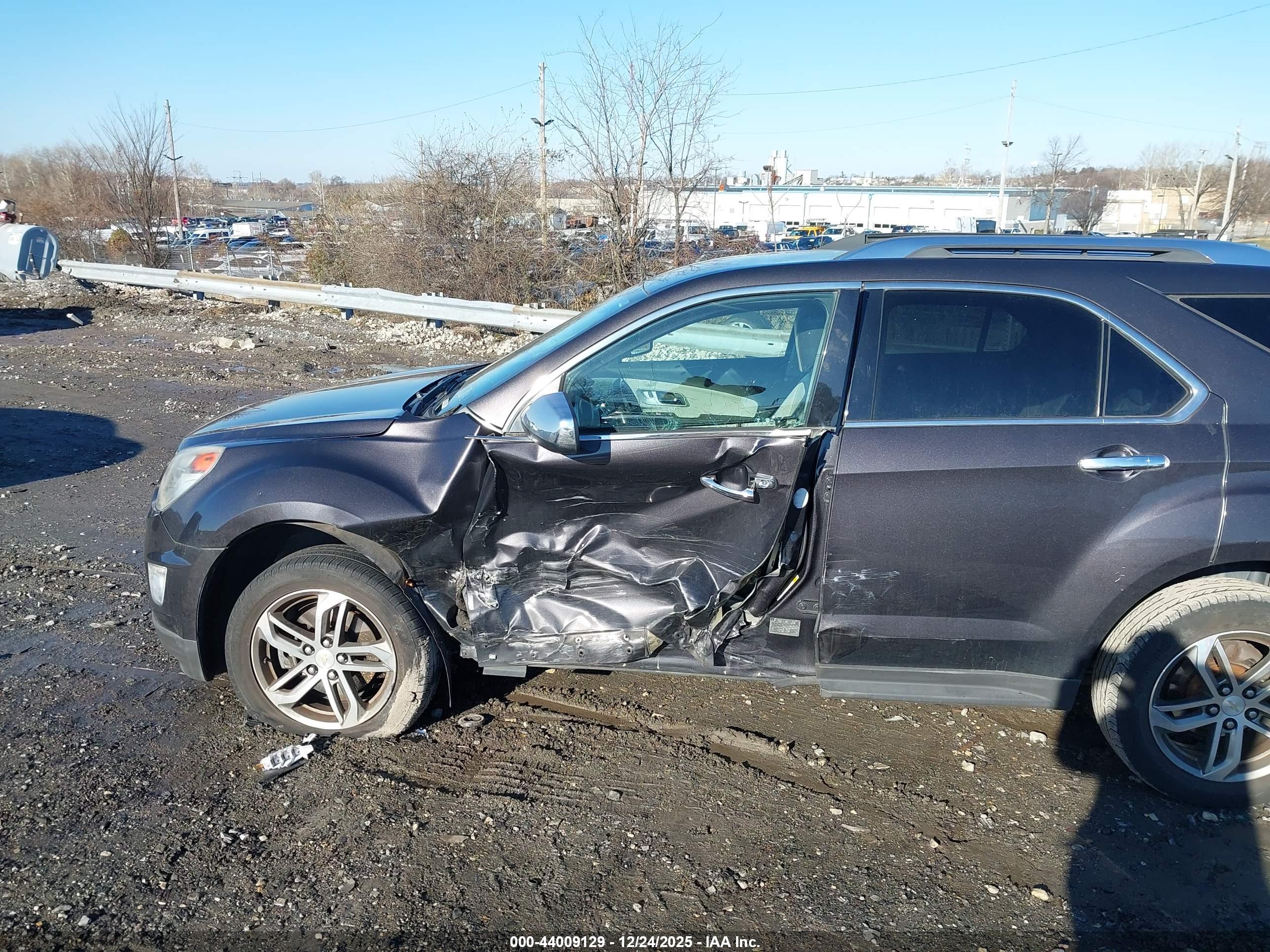 CHEVROLET EQUINOX image 6