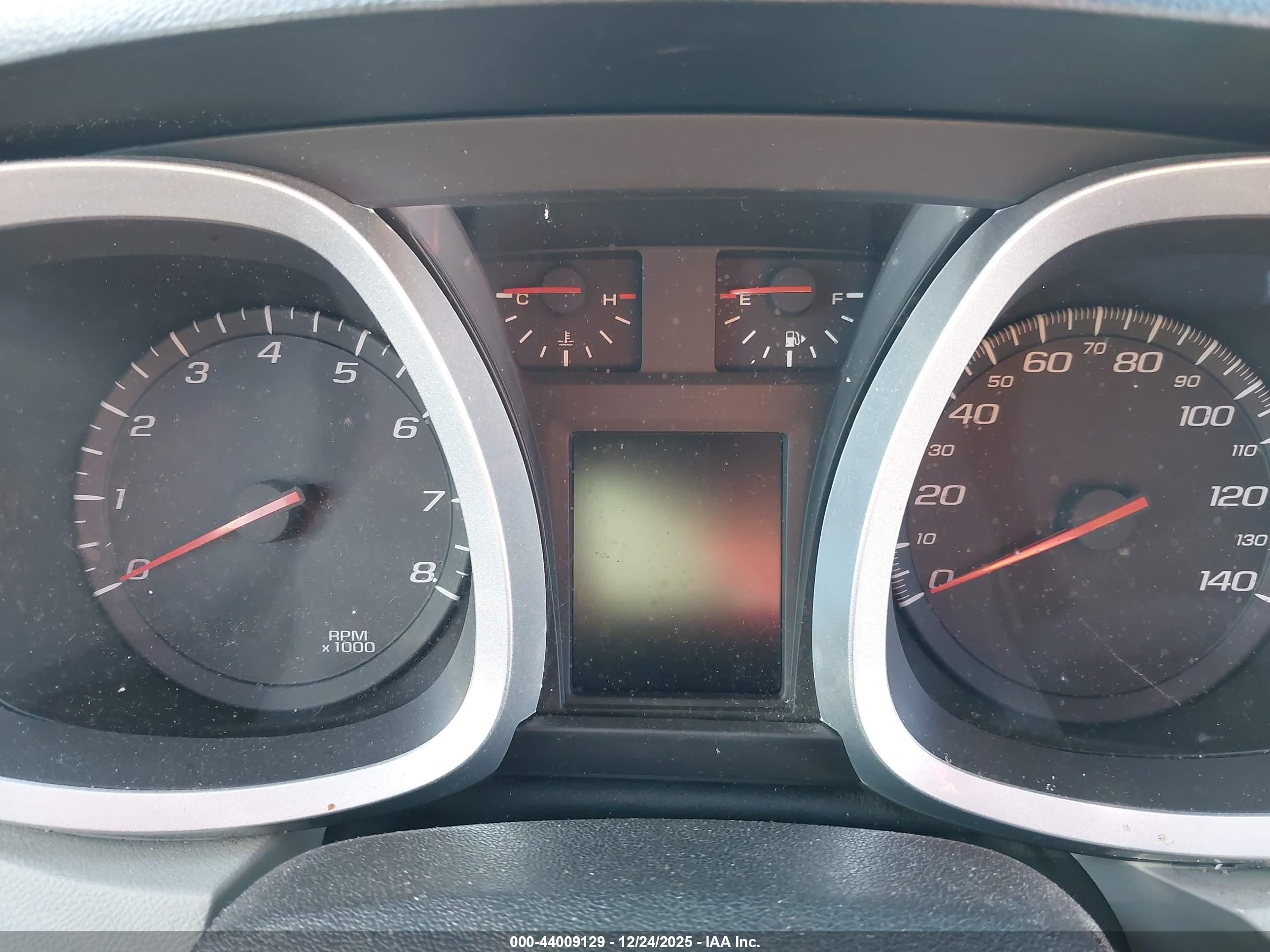 CHEVROLET EQUINOX image 7