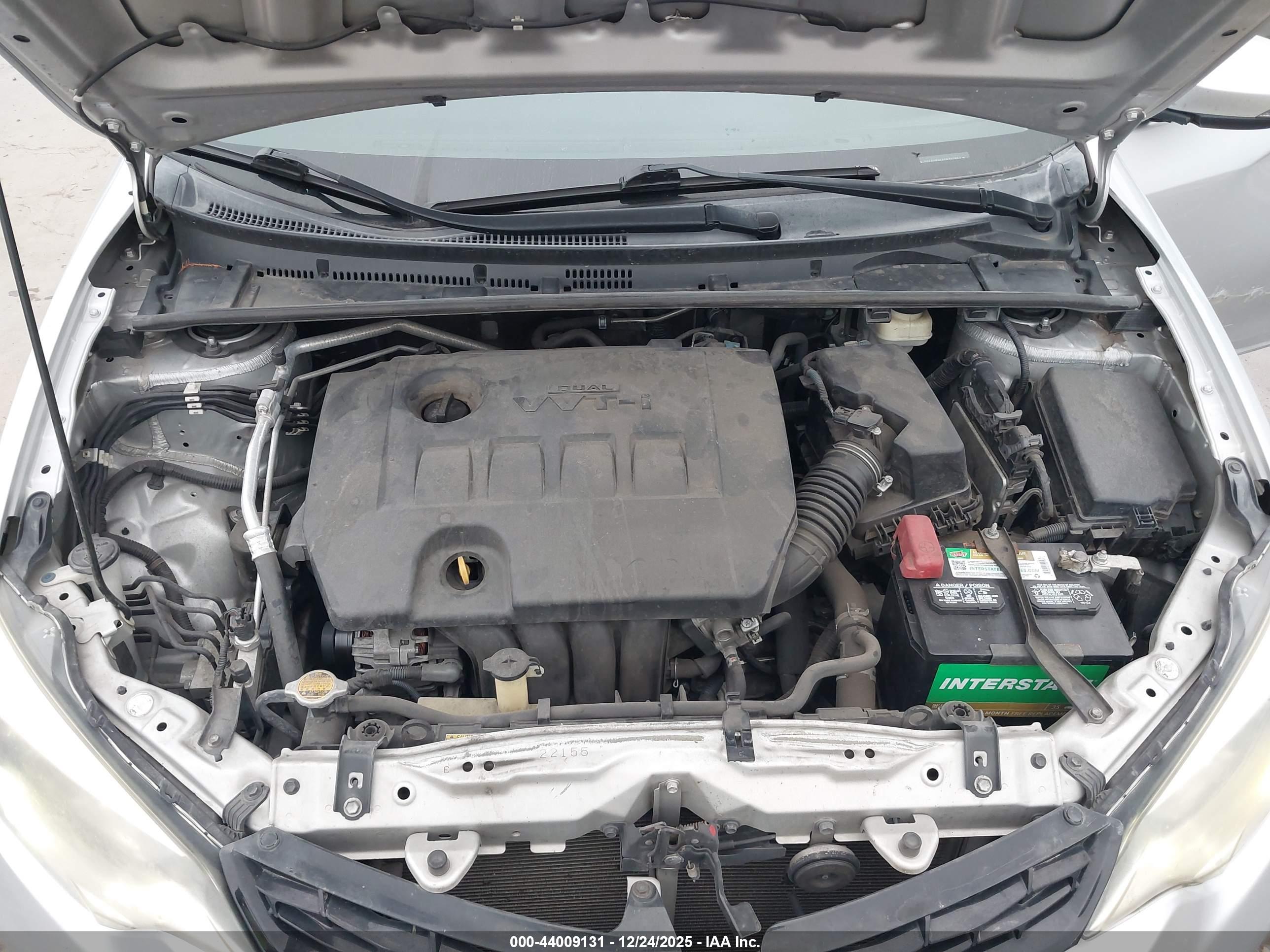 TOYOTA COROLLA image 10