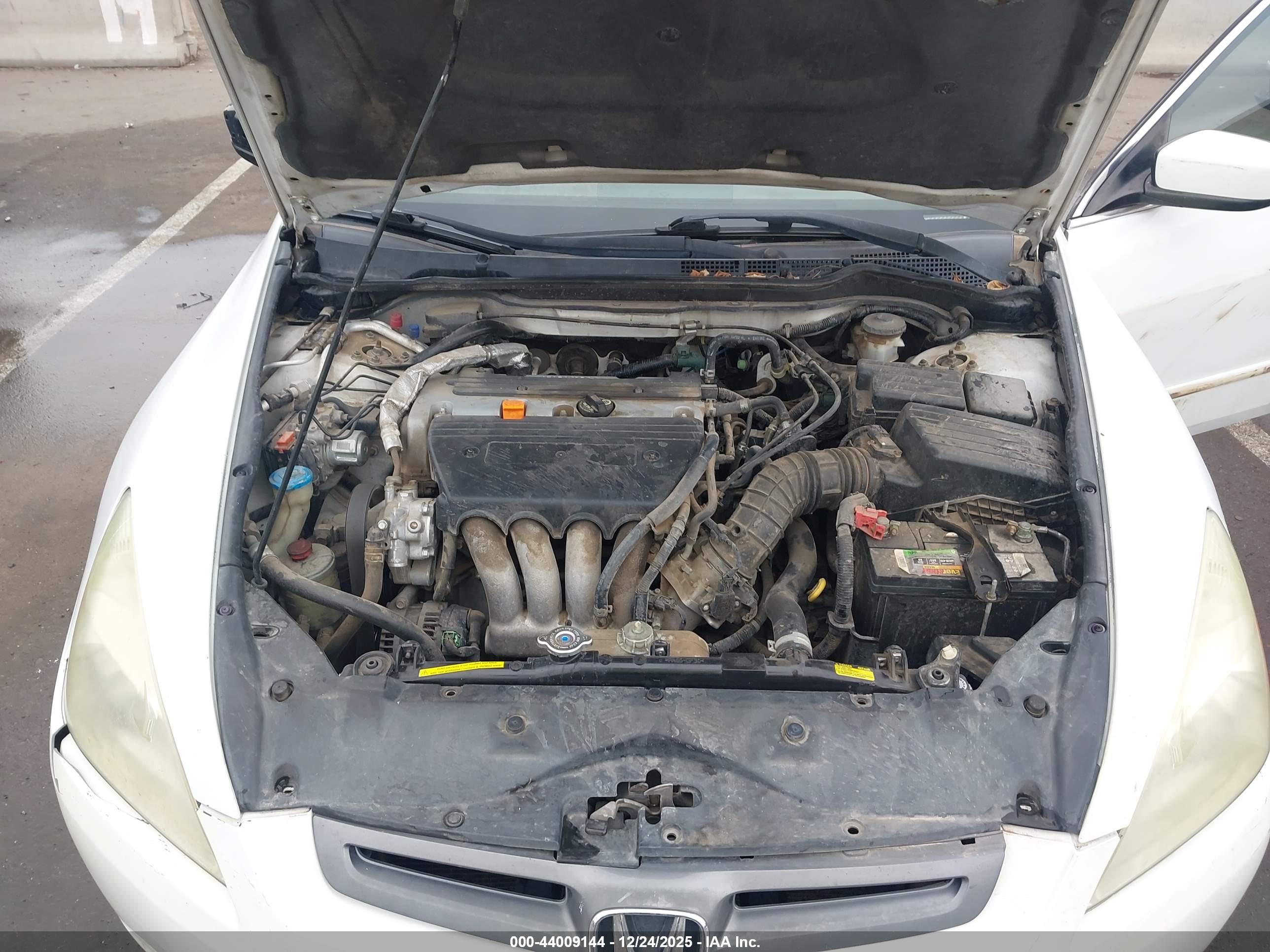 HONDA ACCORD image 10