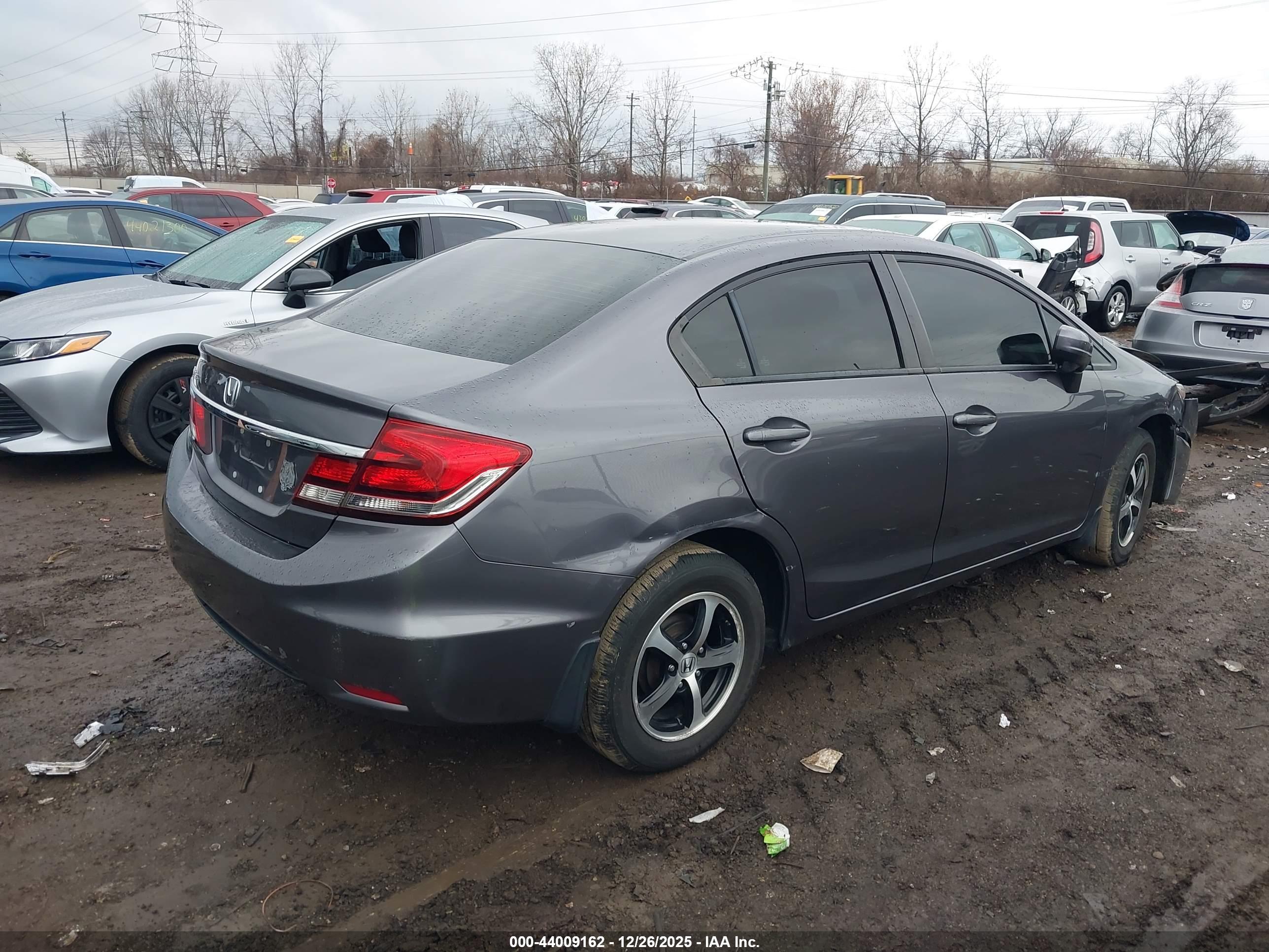 HONDA CIVIC image 4
