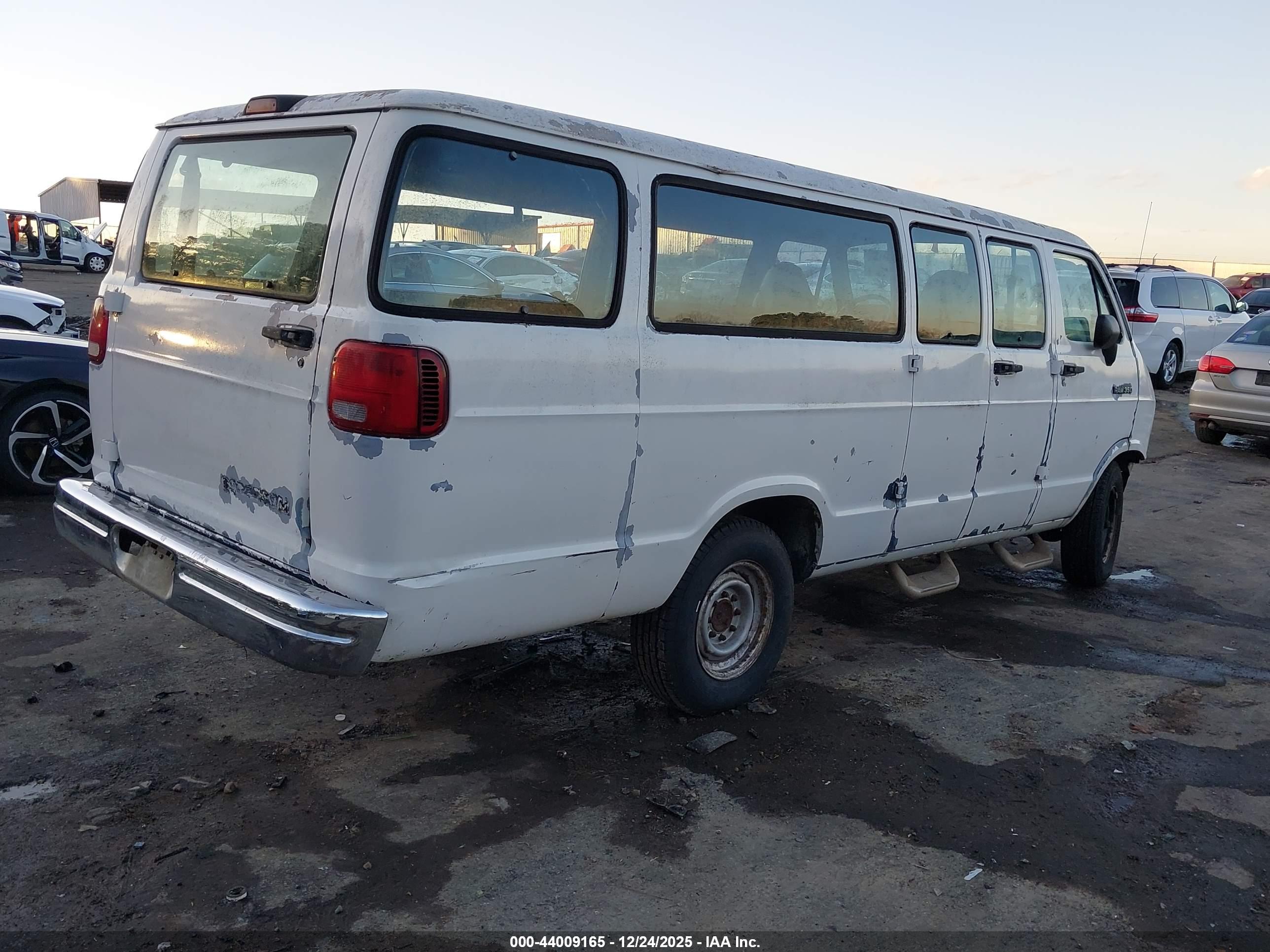 DODGE RAM image 4