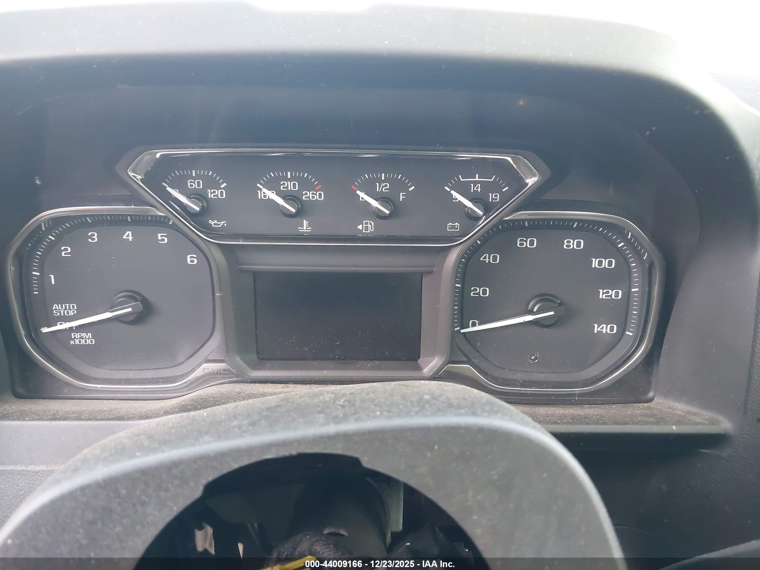 GMC SIERRA image 7
