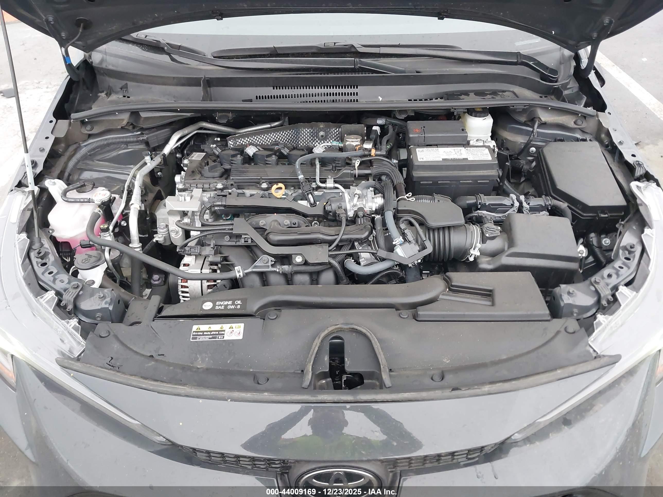 TOYOTA COROLLA image 10