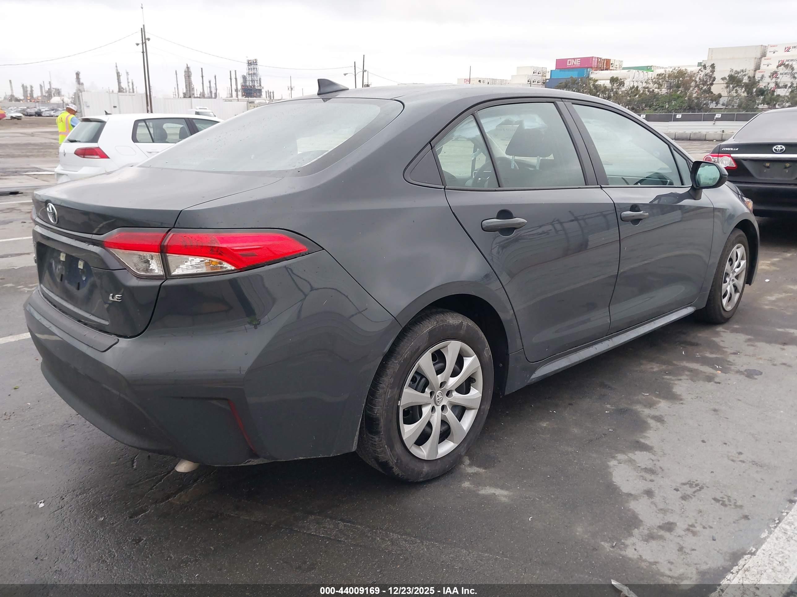 TOYOTA COROLLA image 4