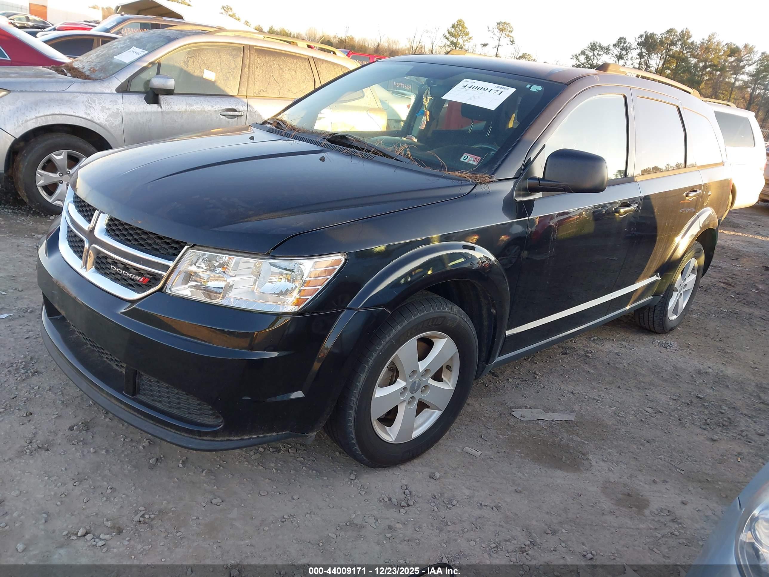 DODGE JOURNEY image 2