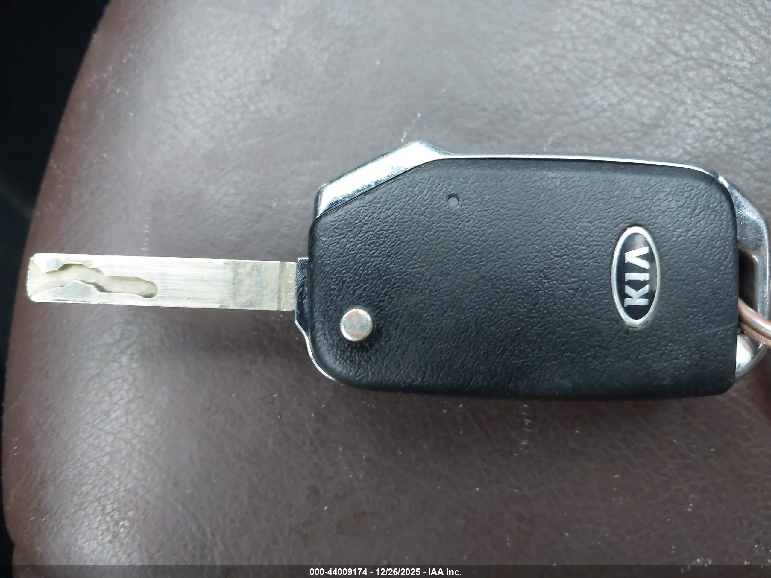 KIA SOUL image 11