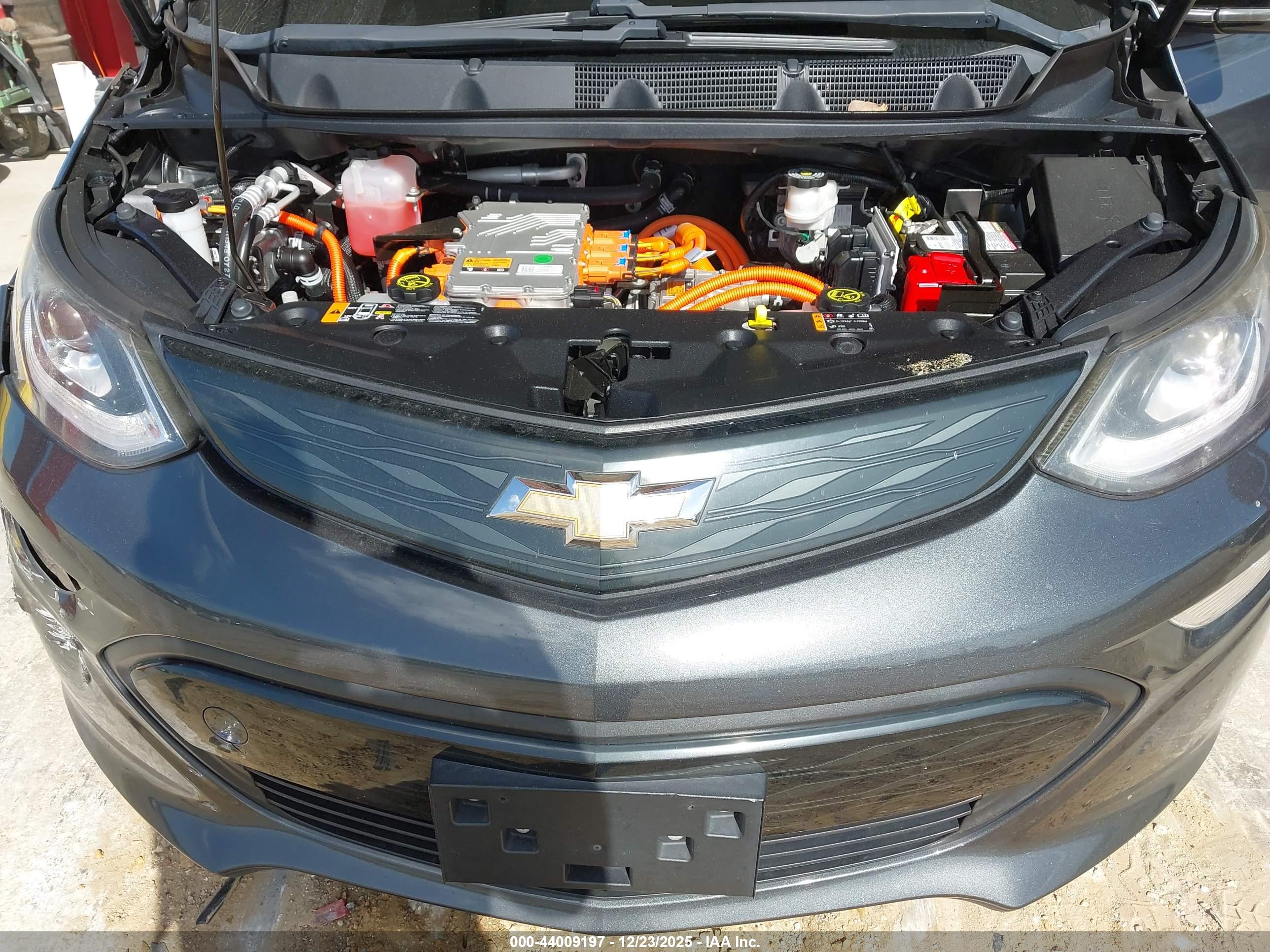 CHEVROLET BOLT image 10