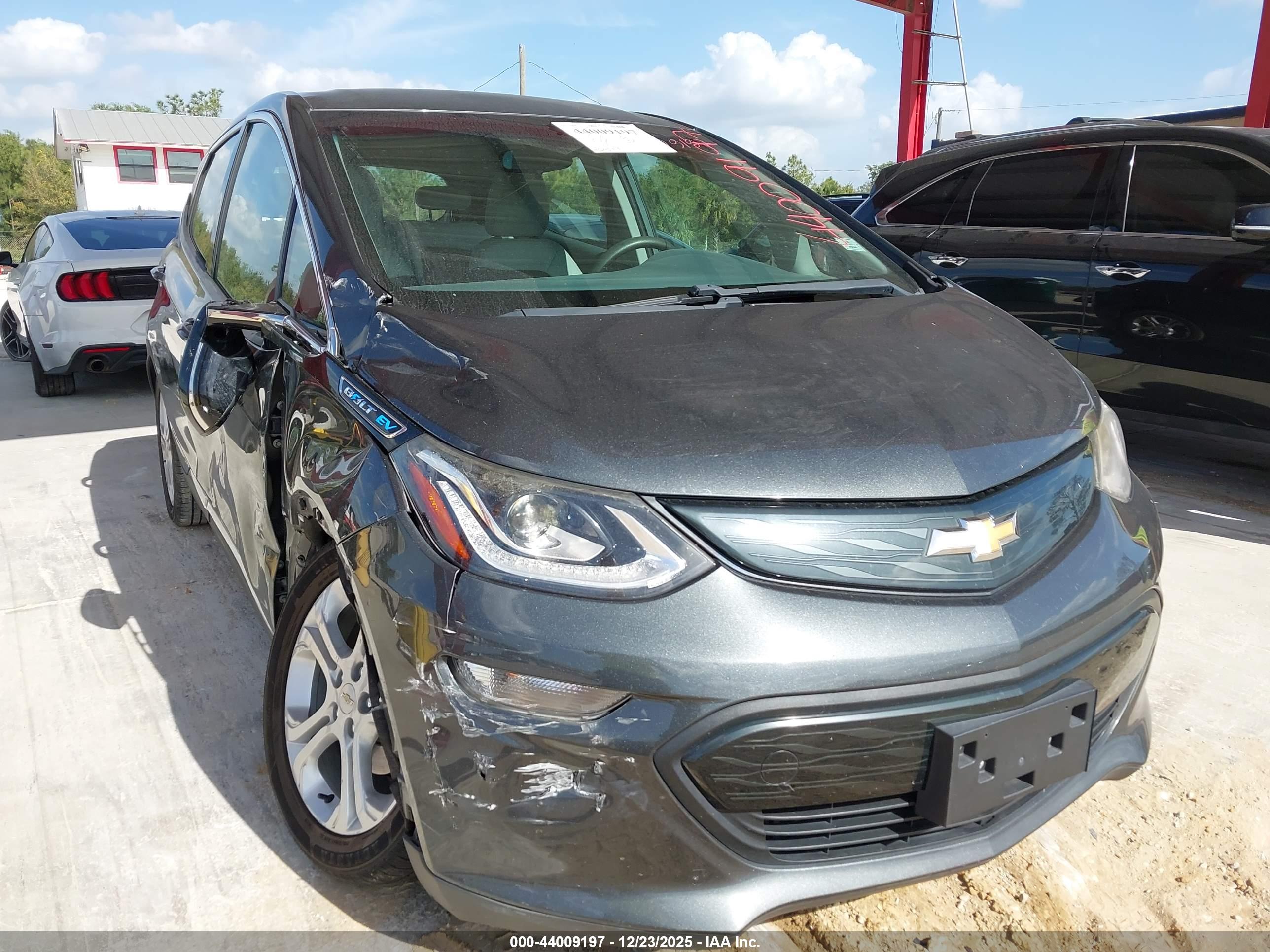 CHEVROLET BOLT image 6