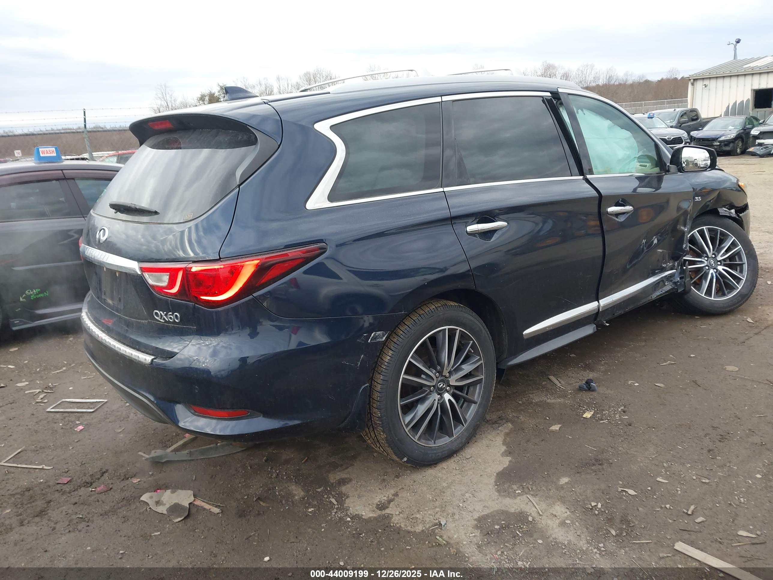 INFINITI QX60 image 4
