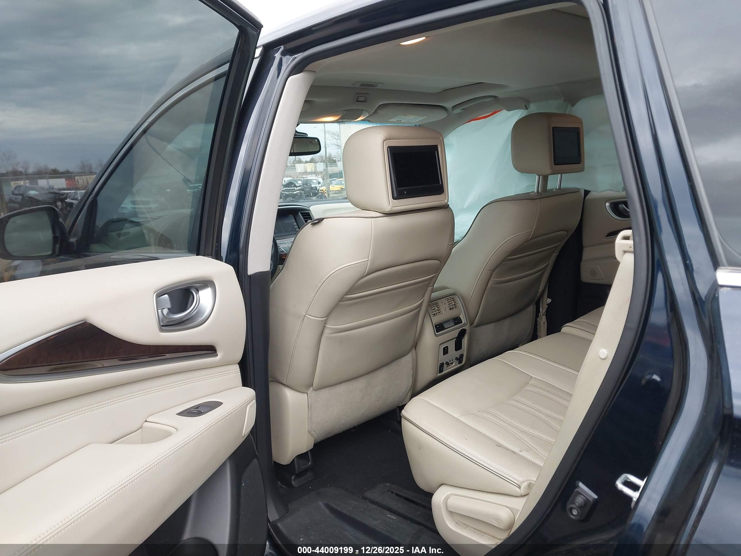 INFINITI QX60 image 8