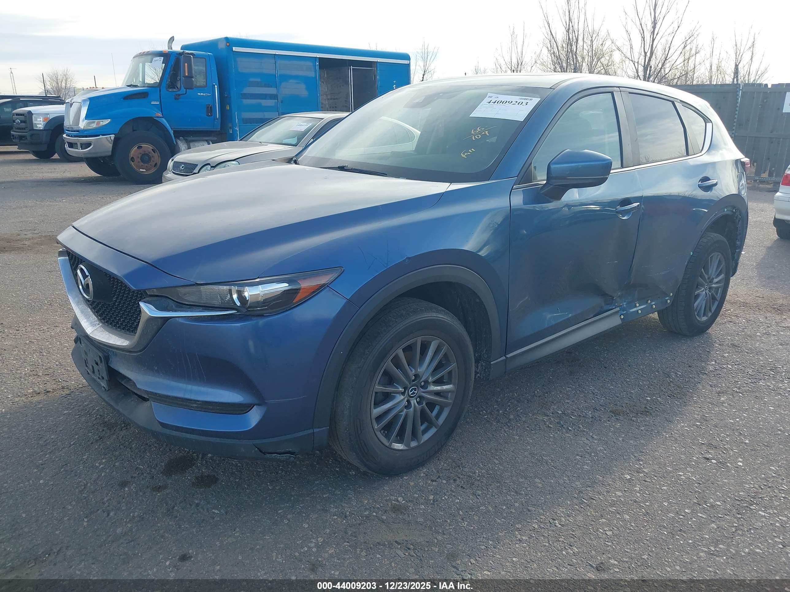 MAZDA CX-5 image 2