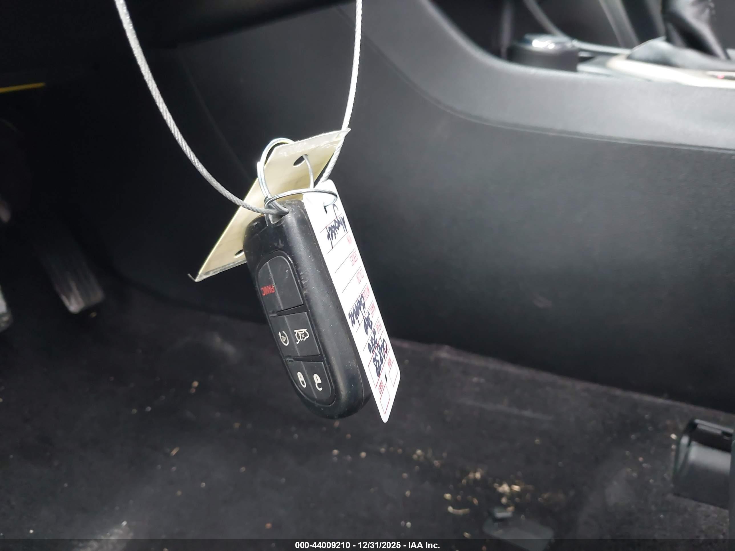 JEEP CHEROKEE image 11