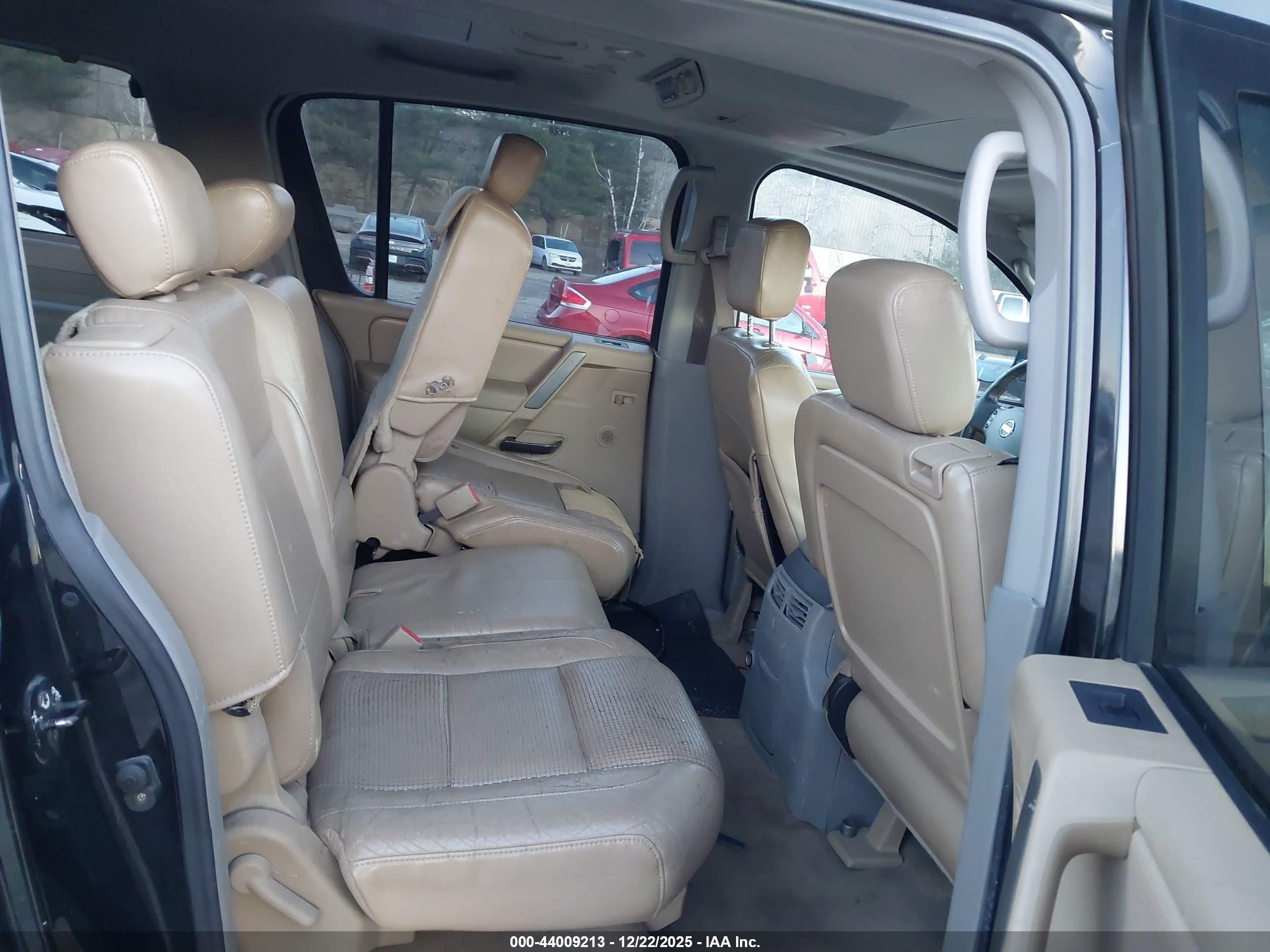 NISSAN PATHFINDER image 8