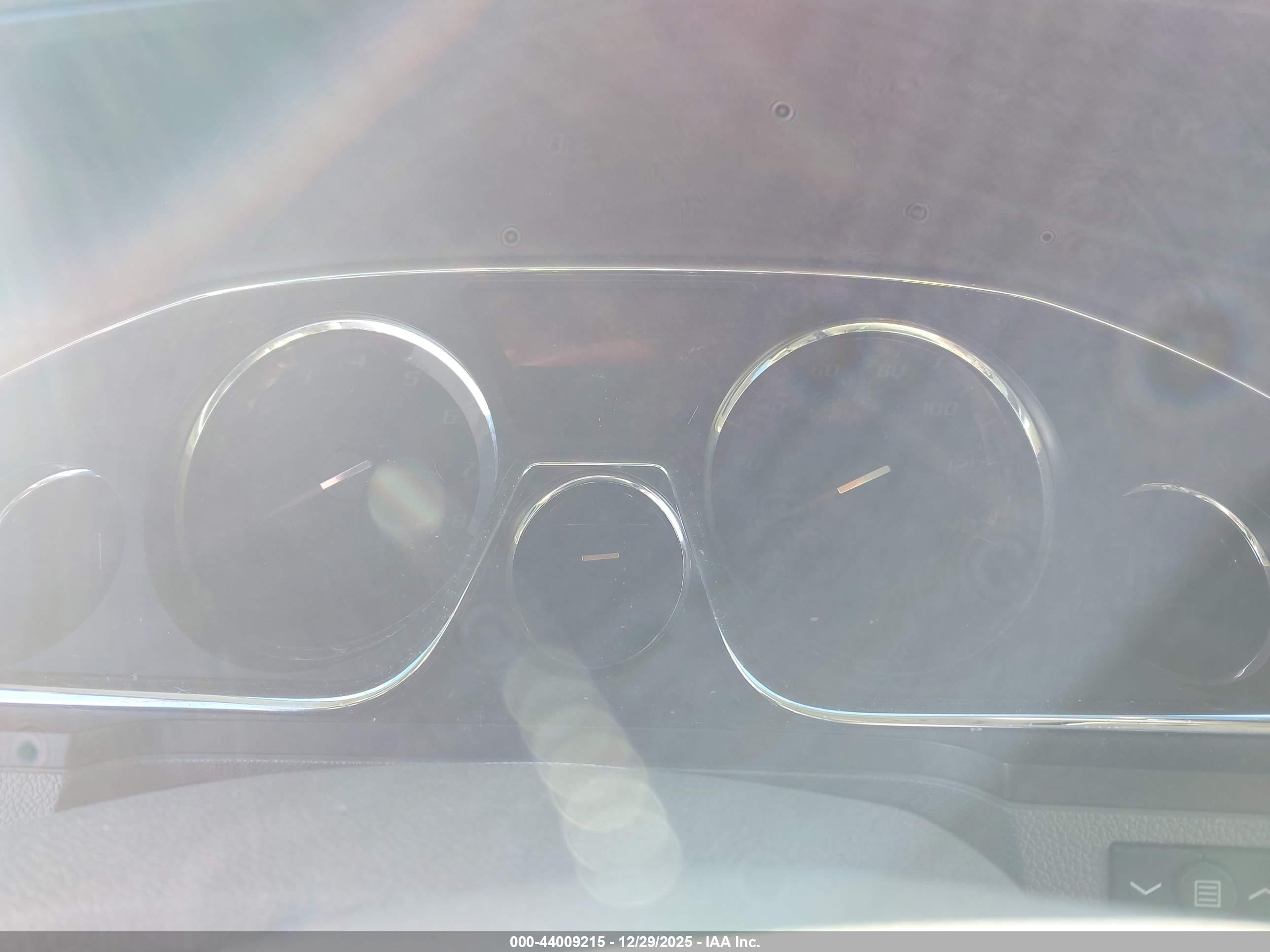 GMC ACADIA image 7