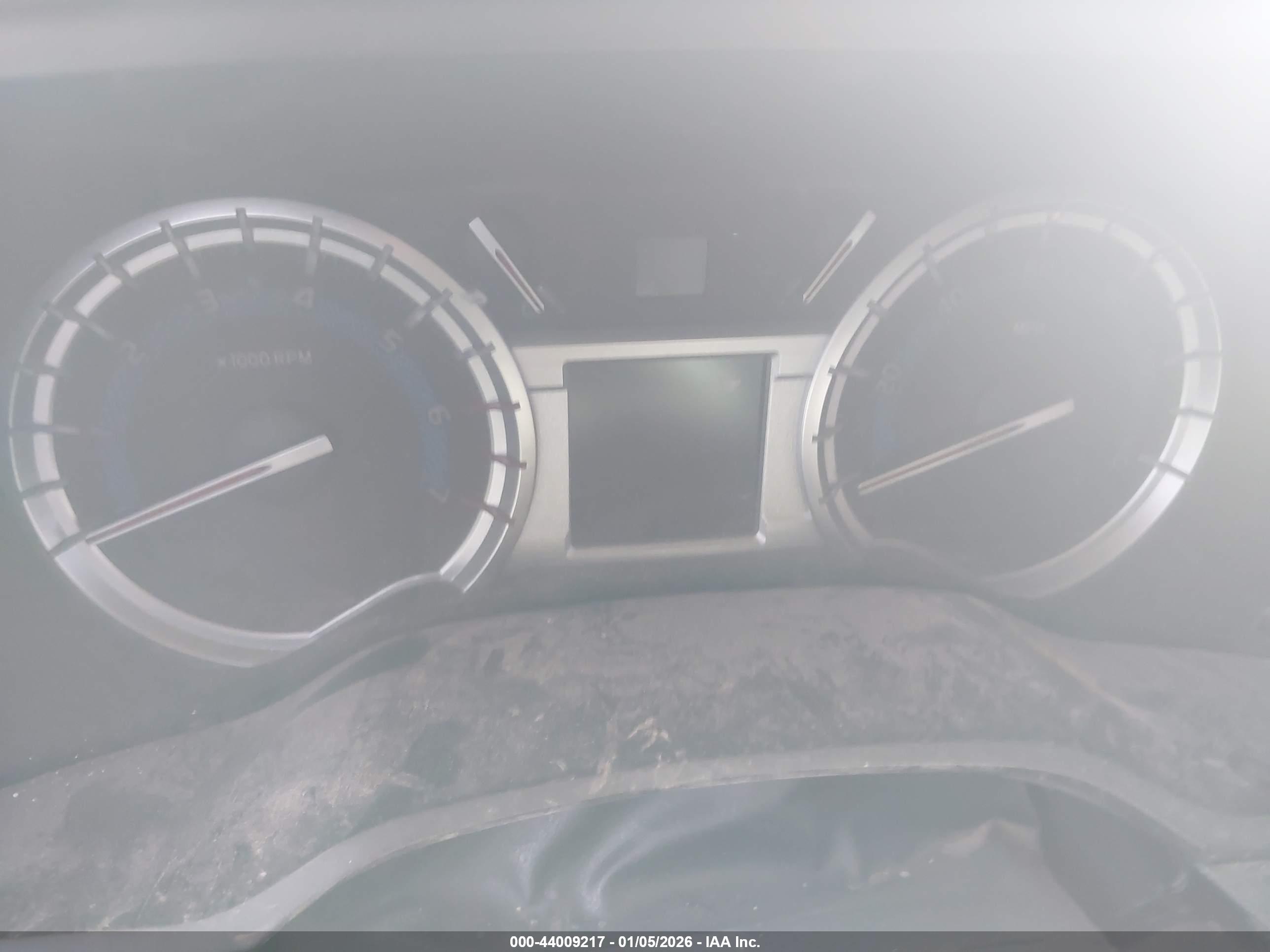 TOYOTA 4RUNNER image 7