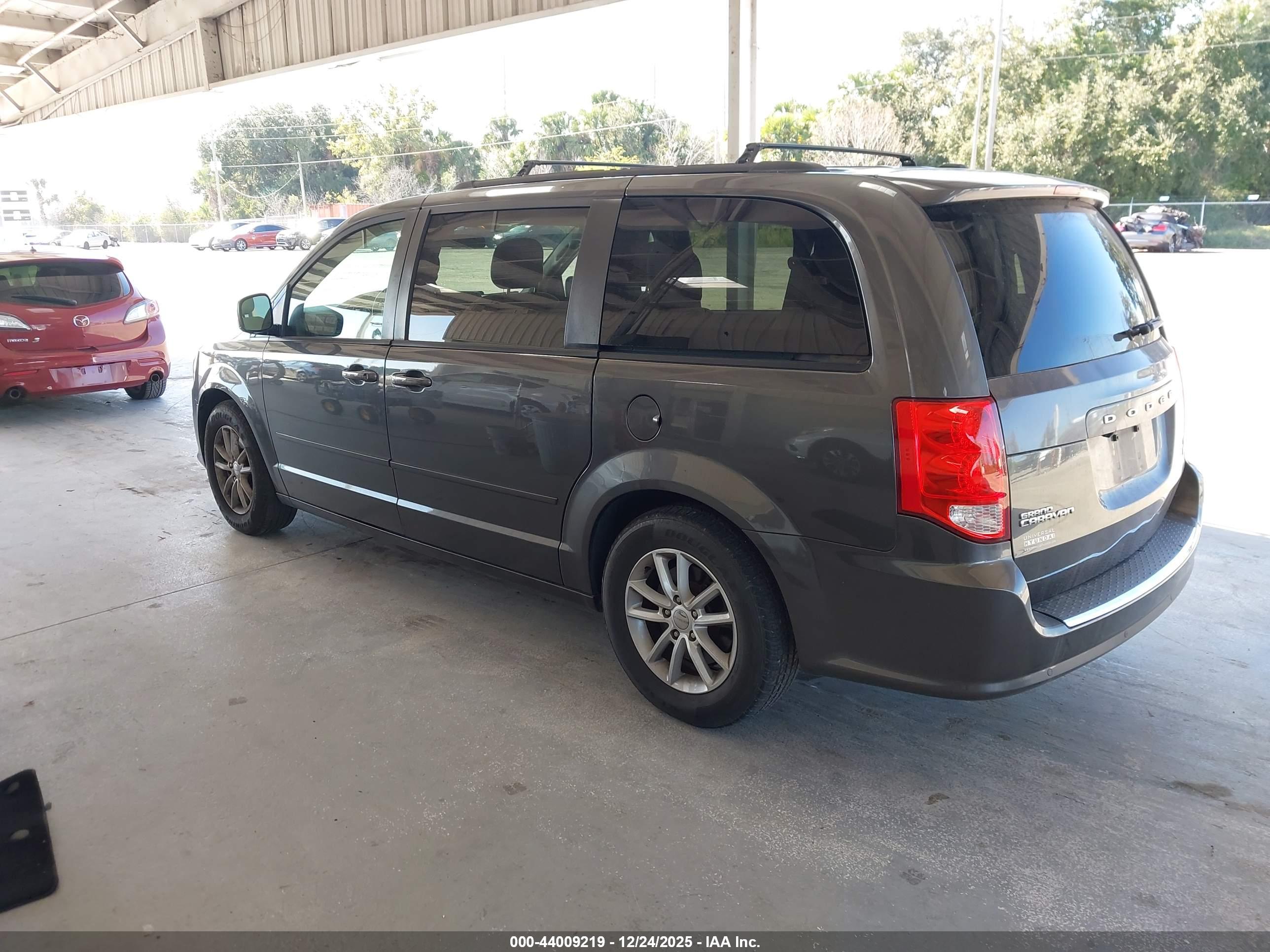 DODGE GRAND image 3