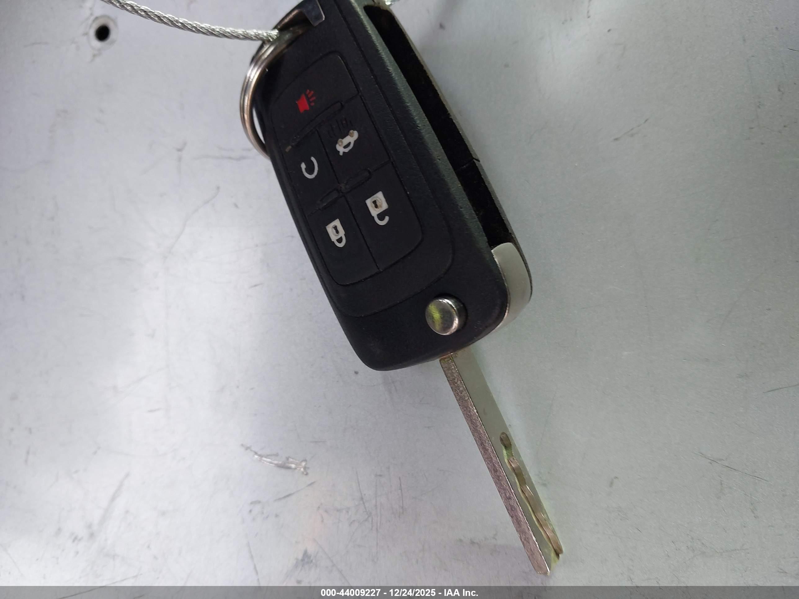 CHEVROLET CRUZE image 11