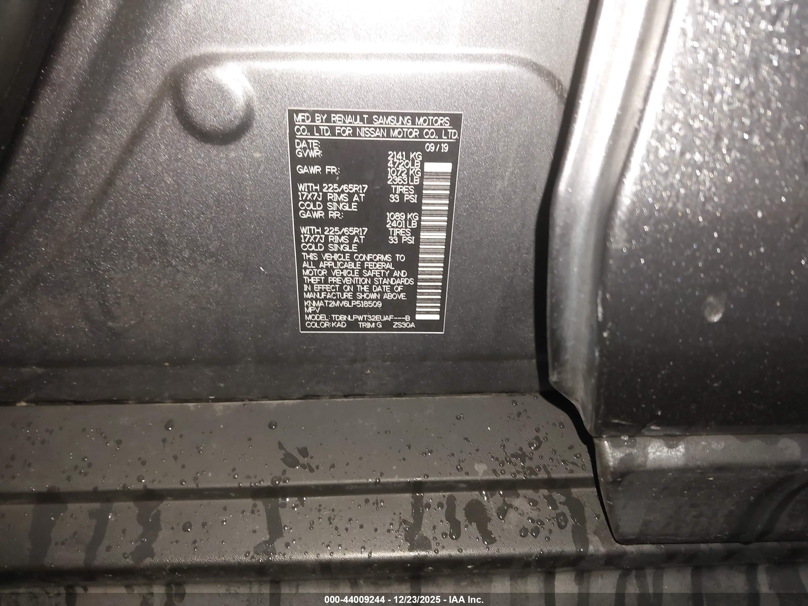 NISSAN ROGUE image 9