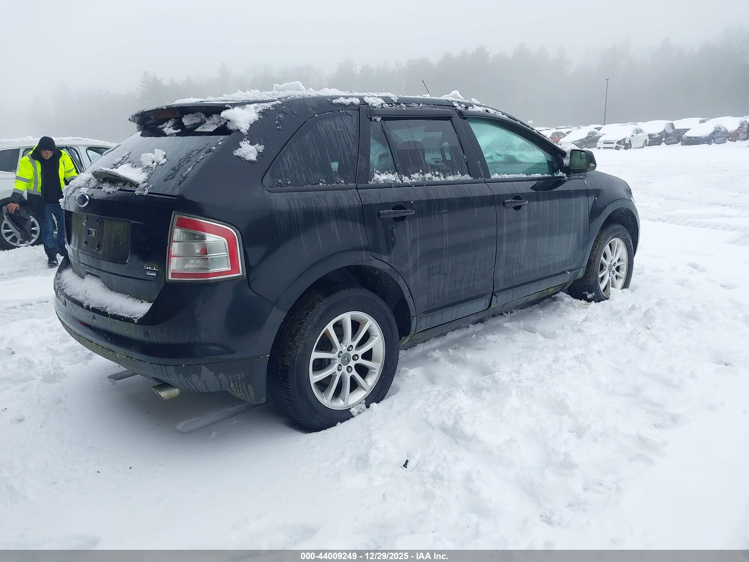 FORD EDGE image 4
