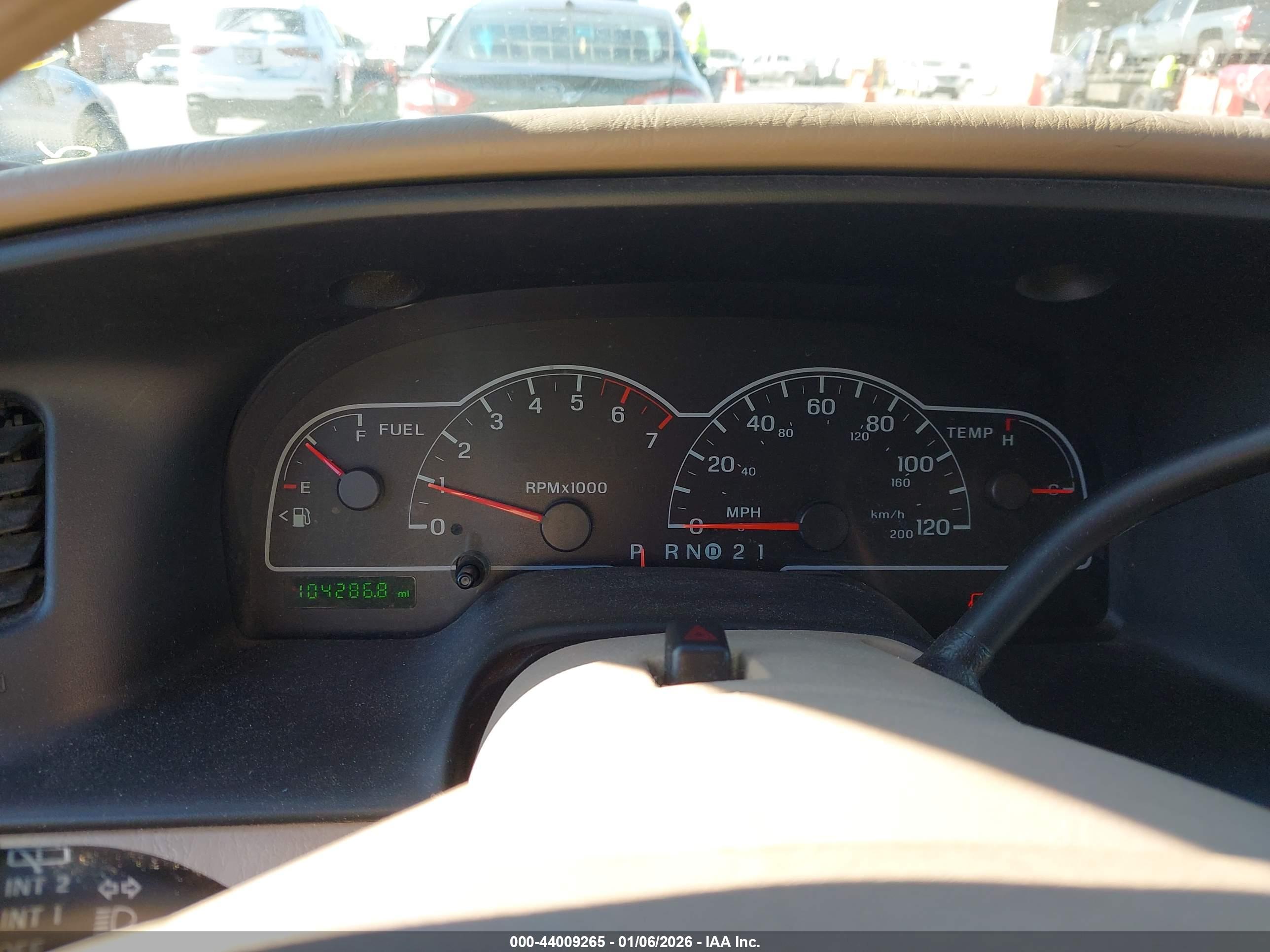 FORD WINDSTAR image 7