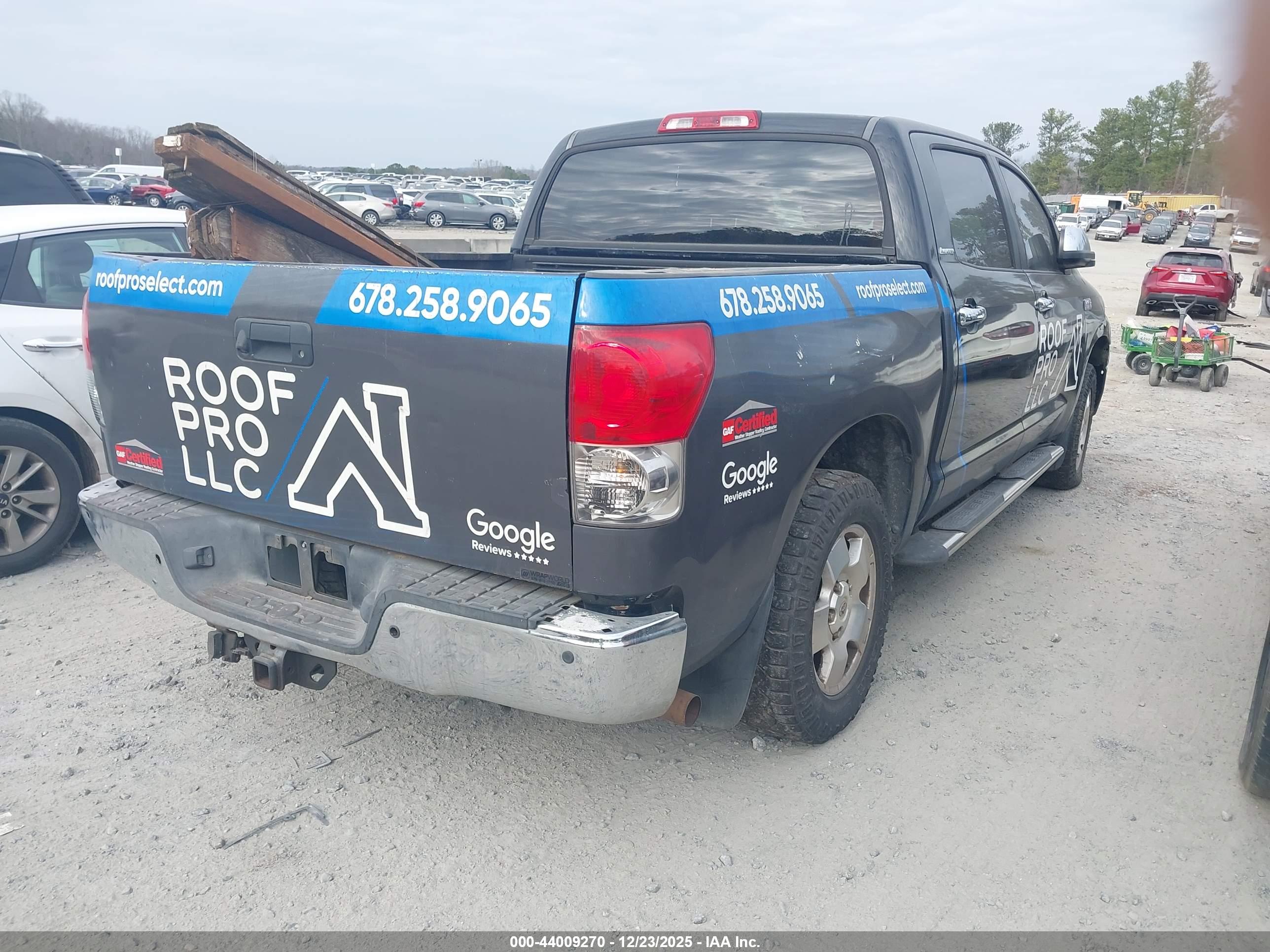 TOYOTA TUNDRA image 4