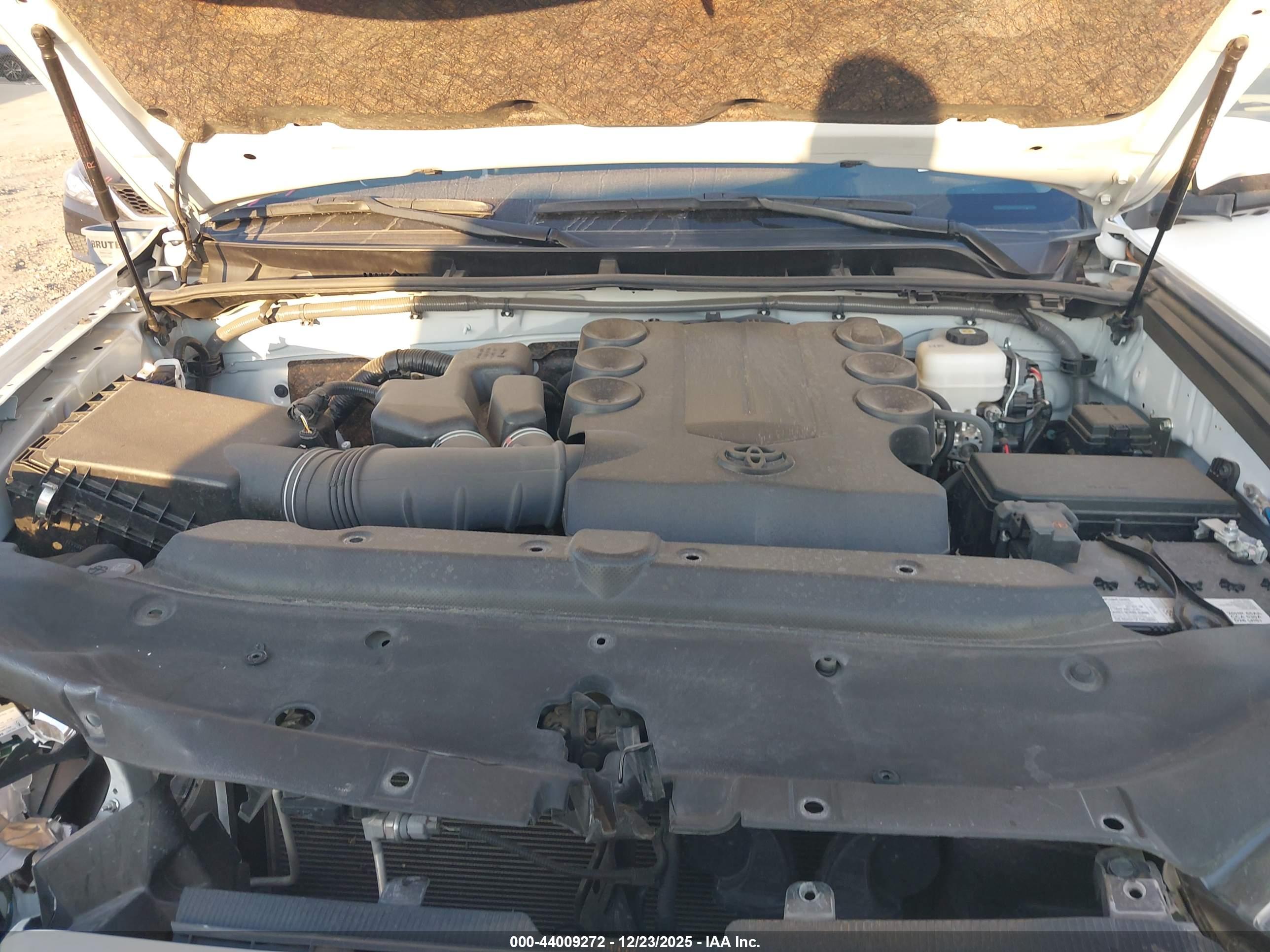 TOYOTA 4RUNNER image 10