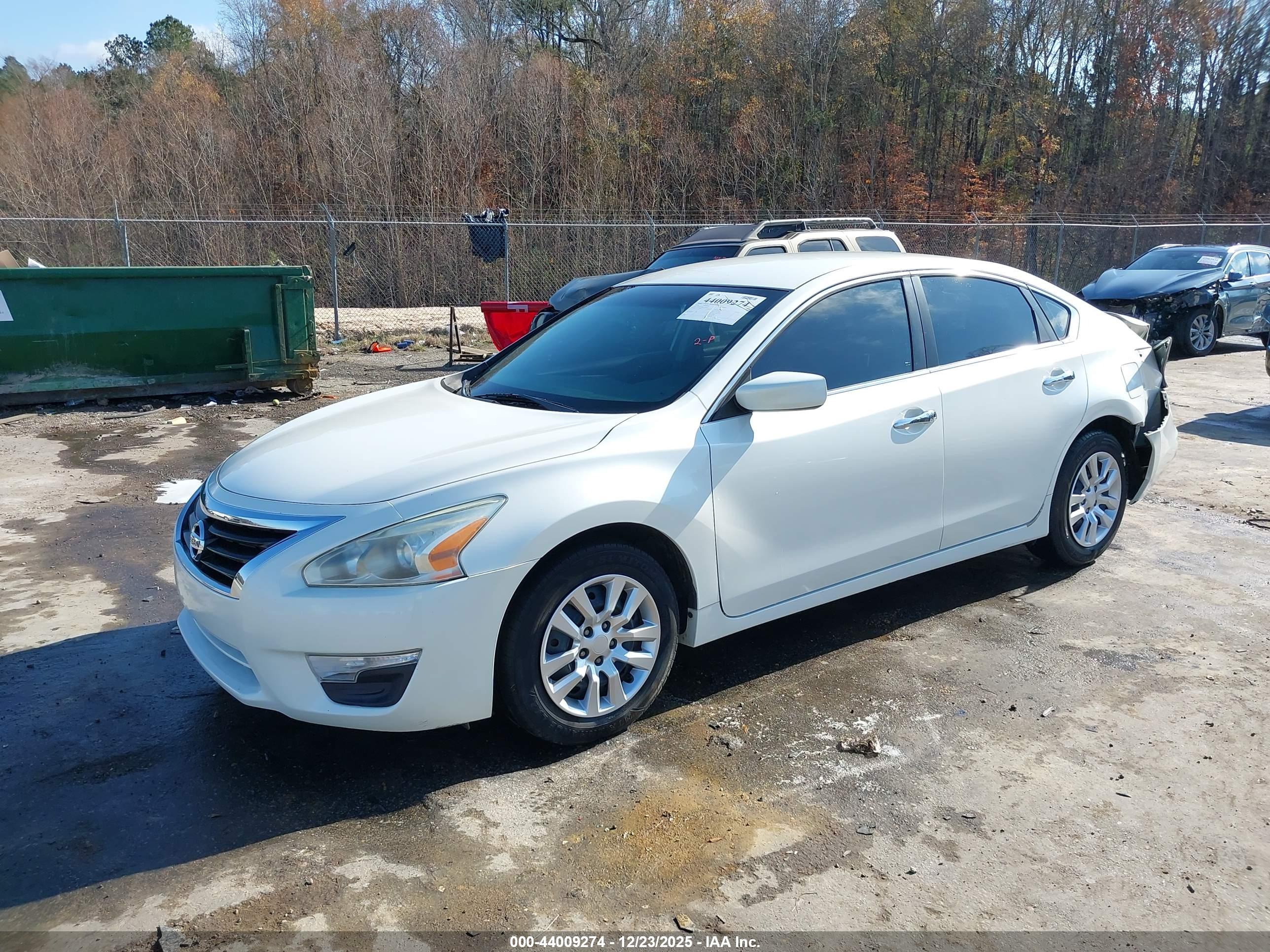 NISSAN ALTIMA image 2
