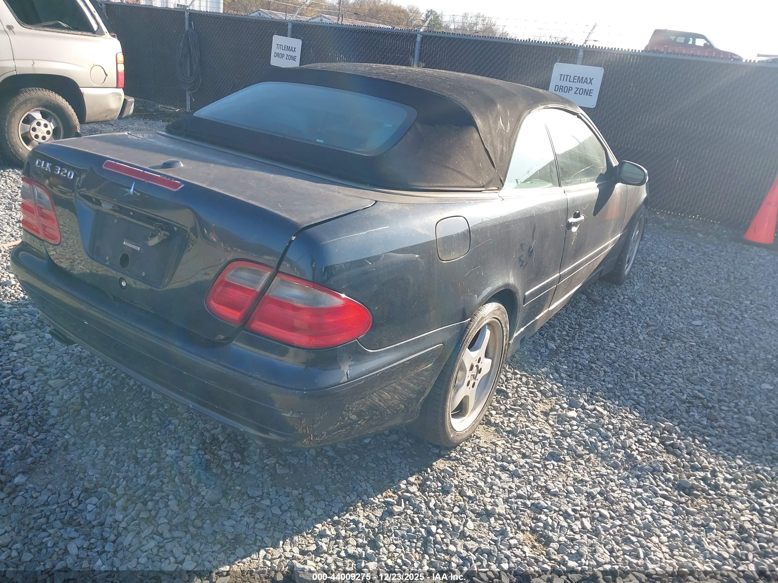 MERCEDES-BENZ CLK image 4