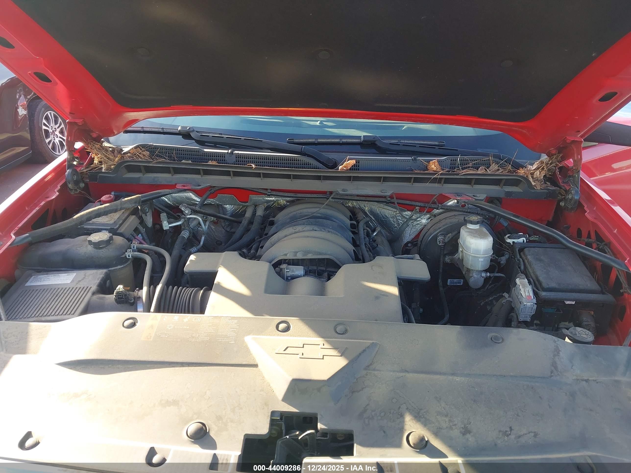CHEVROLET SILVERADO image 10